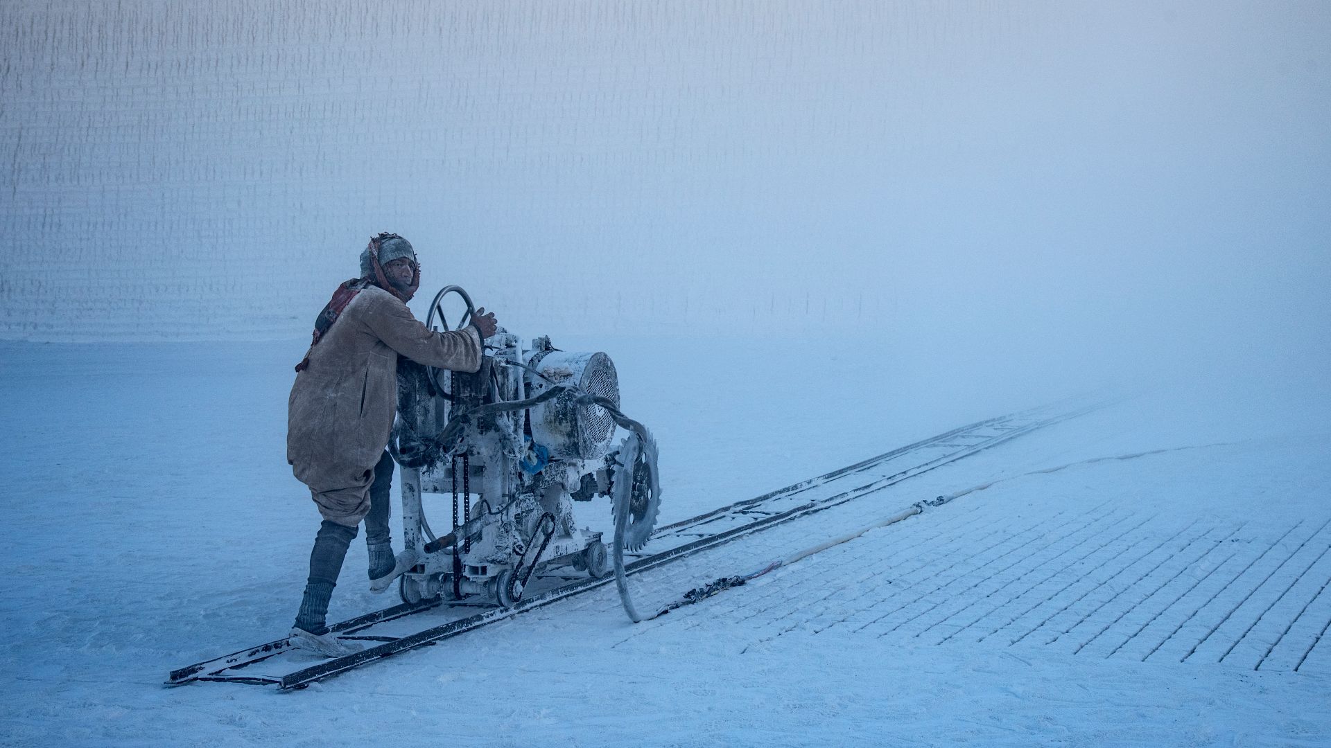 File:Limestone Quarry 8.jpg