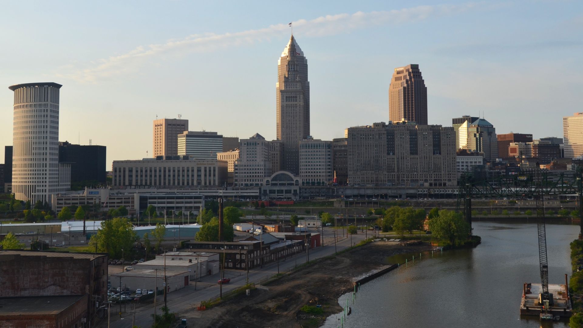 File:Downtown Cleveland - Cleveland, Ohio Skyline (8753378693).jpg