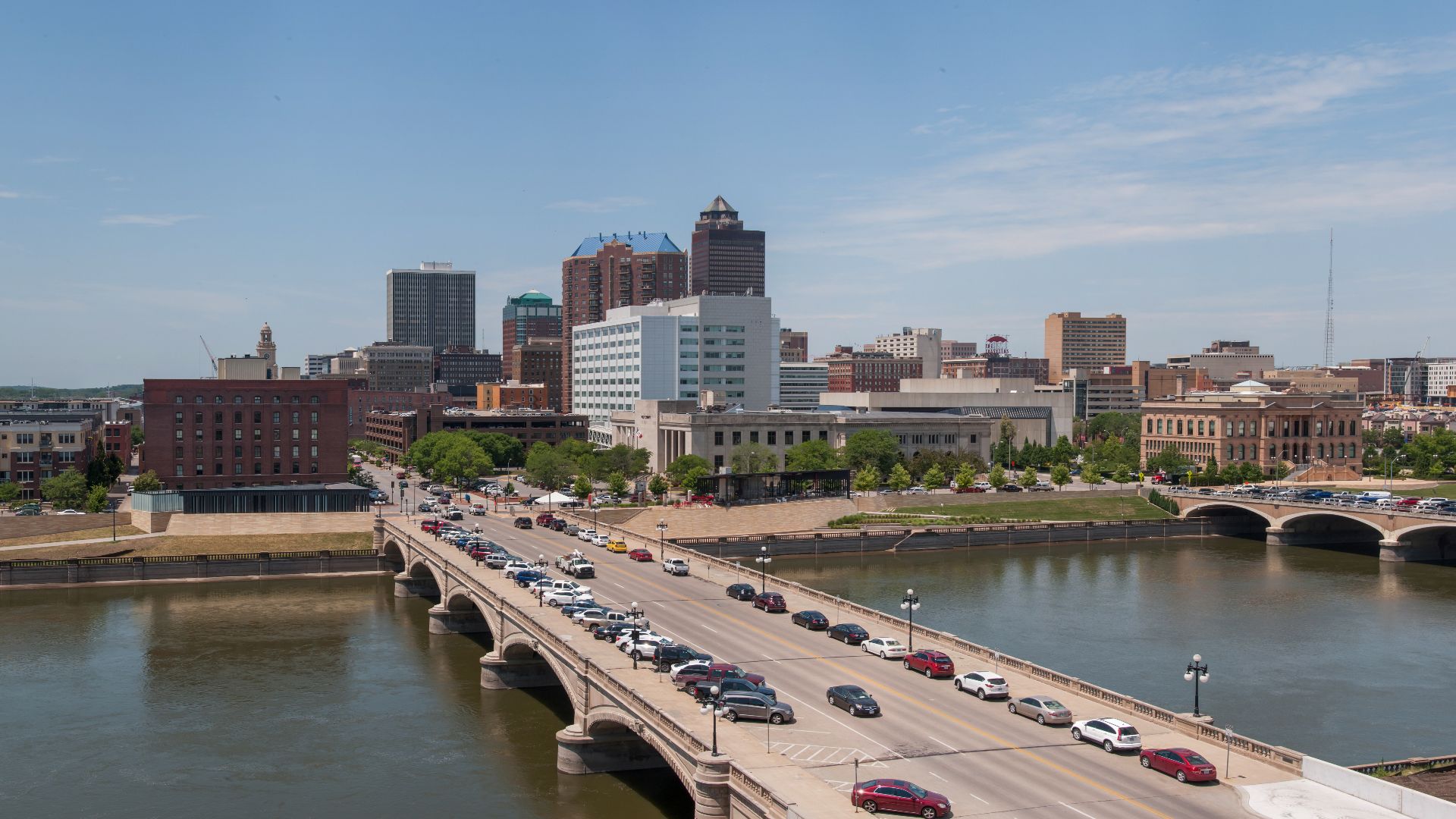 File:Des Moines, Iowa (35122595963).jpg