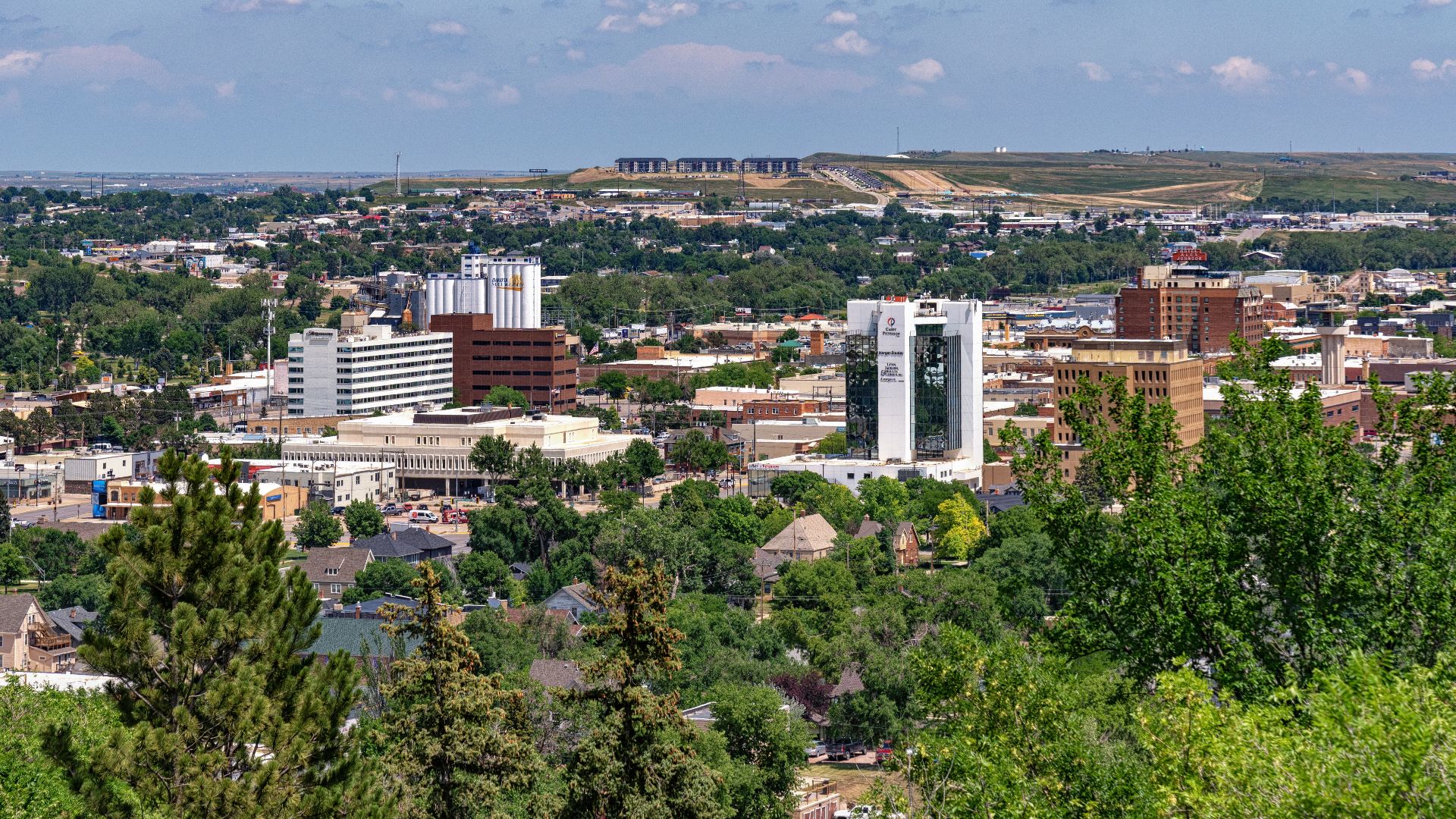 File:Downtown Rapid City - South Dakota (52217420645).jpg