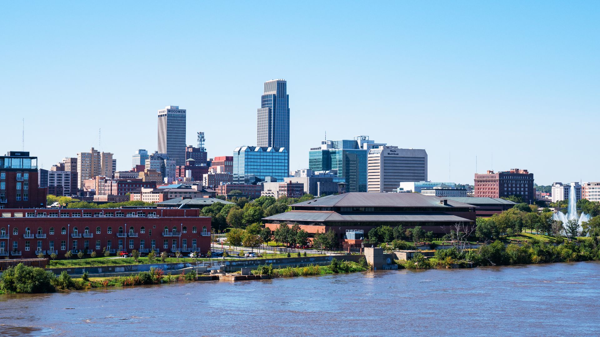 File:City of Omaha, Nebraska Skyline on the Missouri River (30899969517).jpg