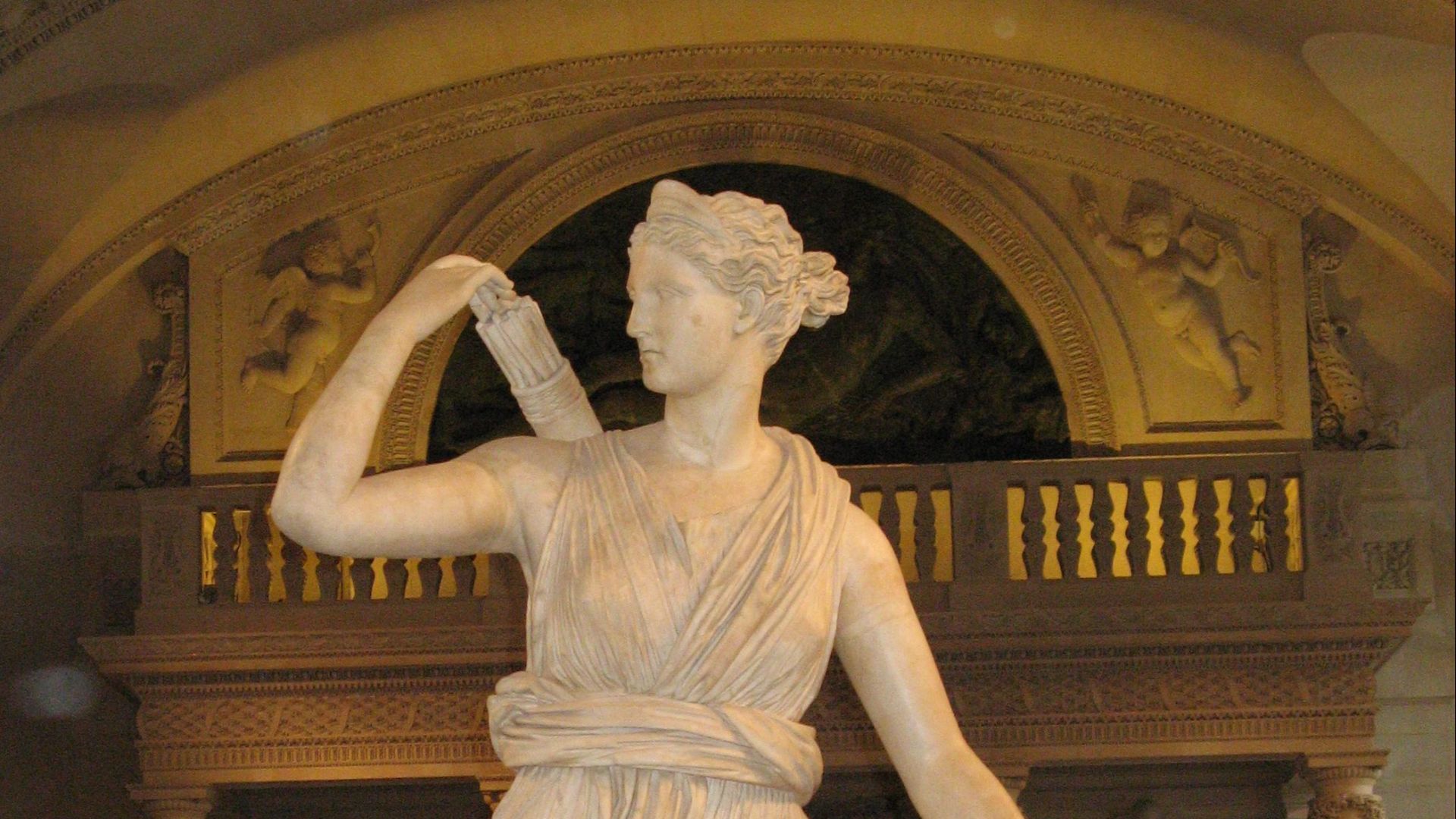 File:Artemis Louvre.jpg
