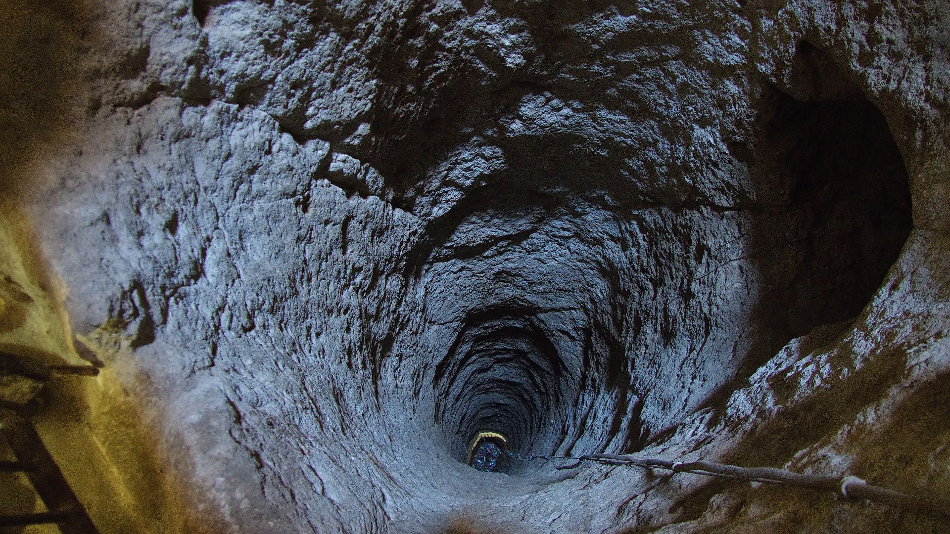File:Derinkuyu Underground City Türkiye.jpg