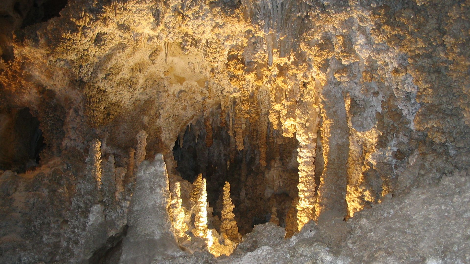 File:Carlsbad Caverns National Park, Near Carlsbad, New Mexico - 66187152.jpg