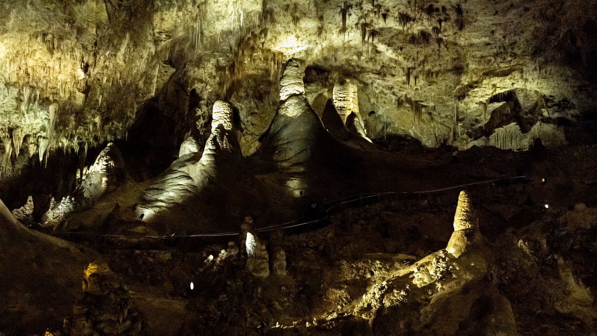 File:Carlsbad Caverns National Park, New Mexico, USA 5-2024 36.jpg