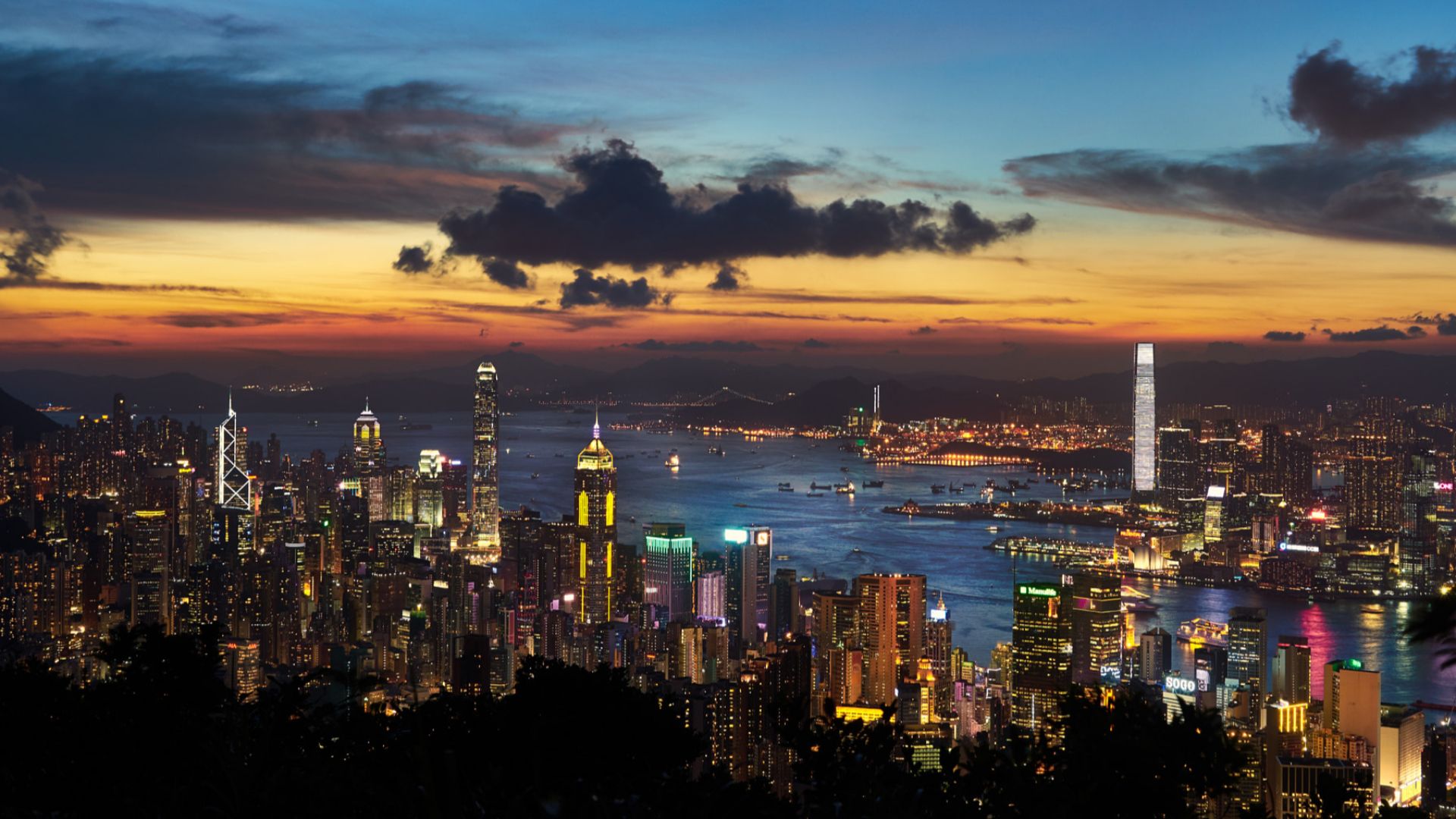 File:Hong Kong Skyline (162584267).jpeg