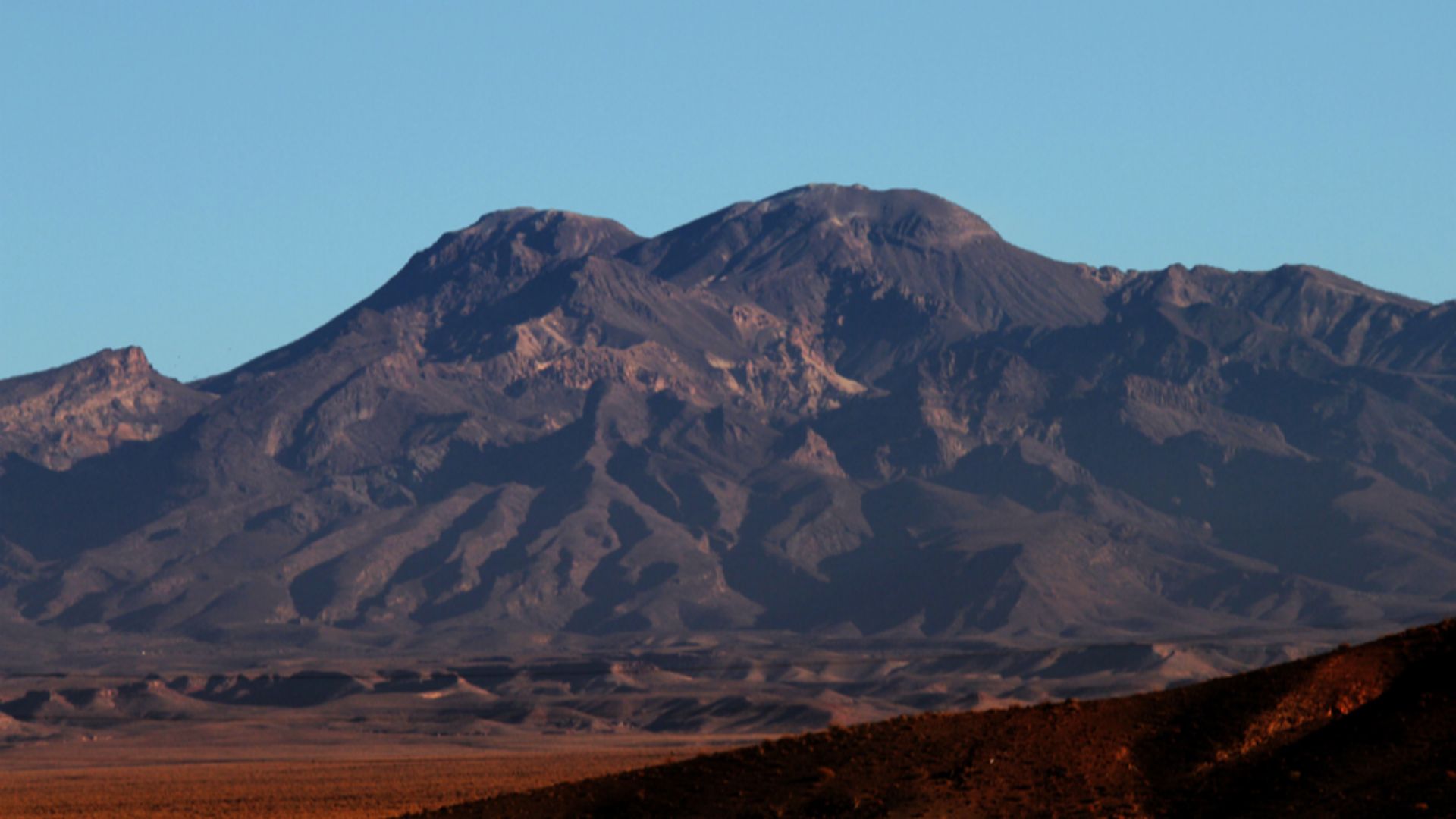 File:Taftan Volcano.jpg