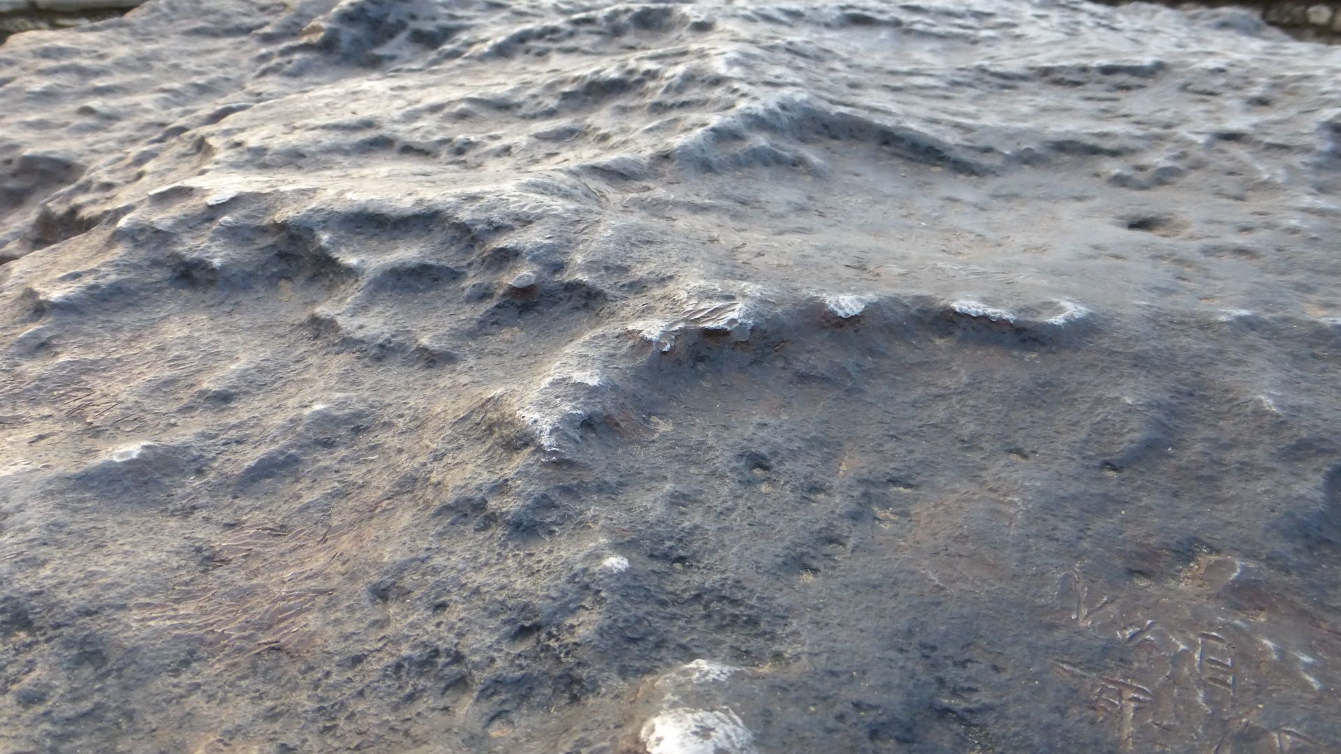 File:Hoba meteorite (15497094017).jpg