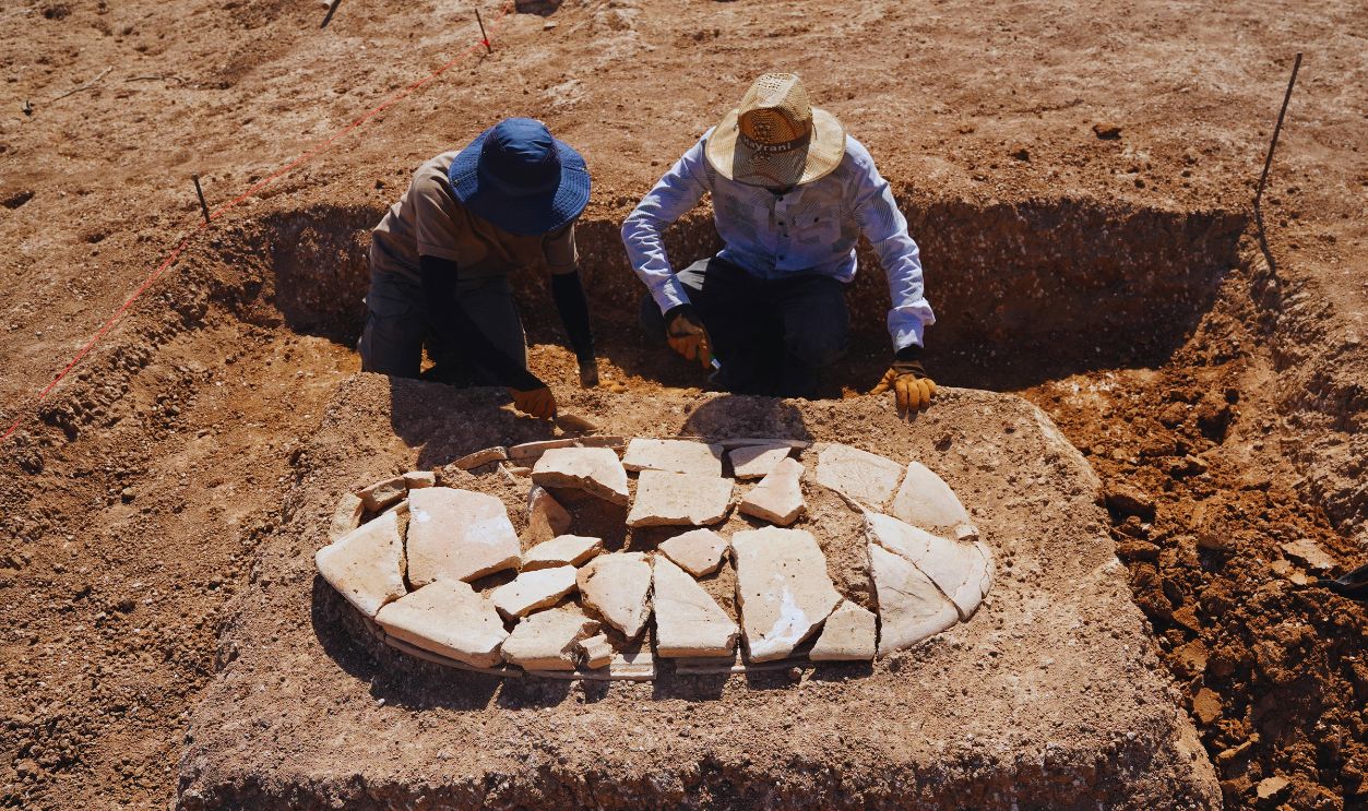 Gettyimages - 2232157143, IRAQ-CLIMATE-DROUGHT-ARCHAEOLOGY