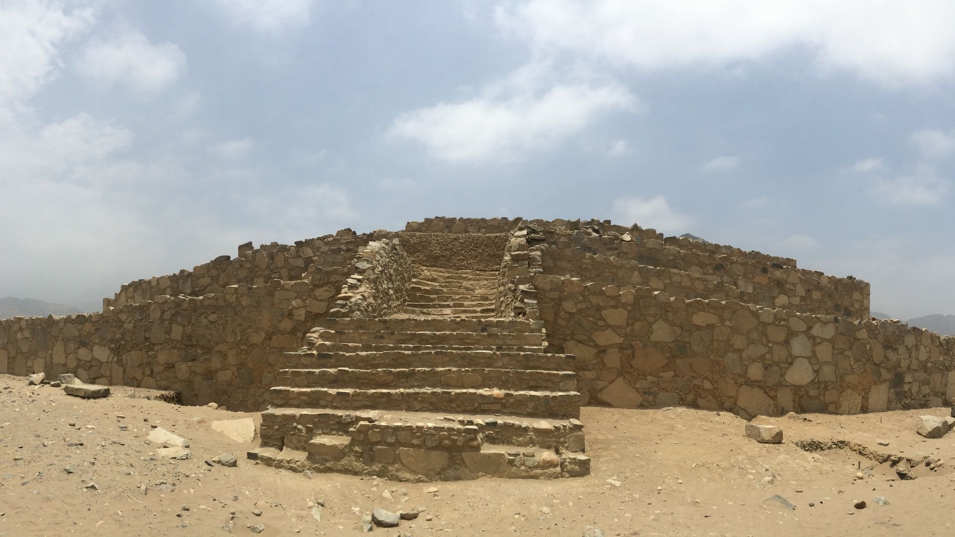 File:Cidade Sagrada de Caral, Supe - Peru - panoramio (15).jpg