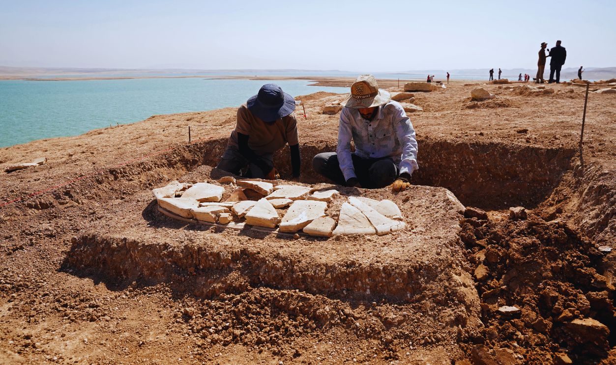 Gettyimages - 2232157335, IRAQ-CLIMATE-DROUGHT-ARCHAEOLOGY