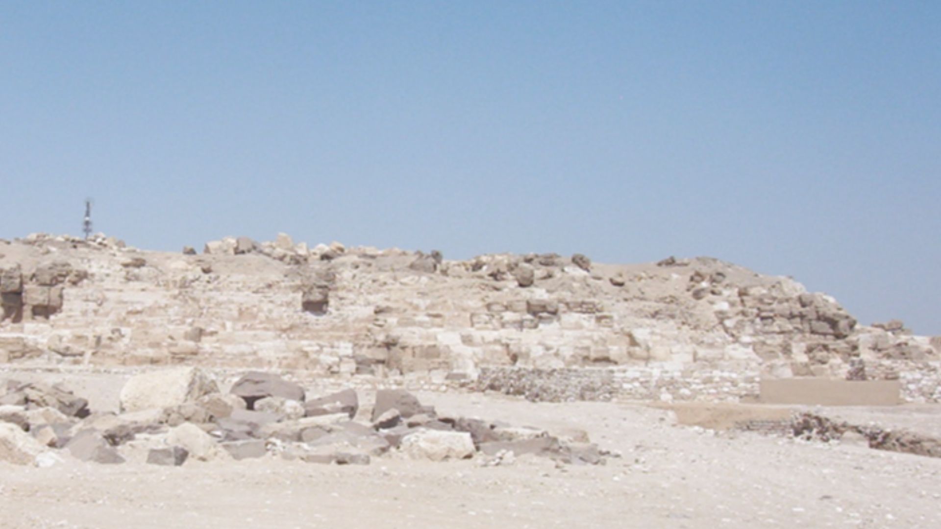 File:Abu Rawash Pyramid.jpg