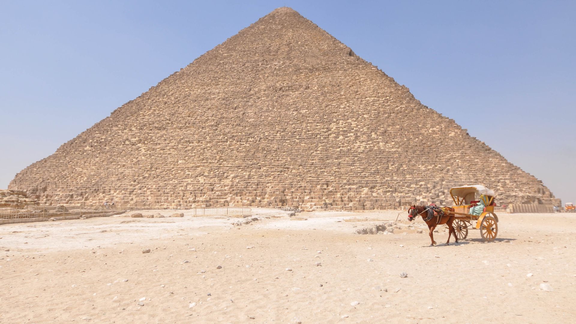 File:The Great Pyramid of Giza (Pyramid of Cheops or Khufu) (14797814994).jpg