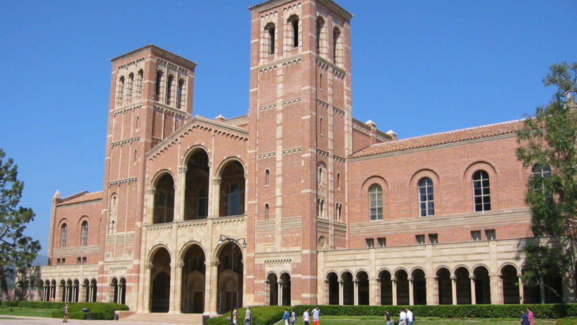 File:Royce Hall, University of California, Los Angeles (23-09-2003).jpg