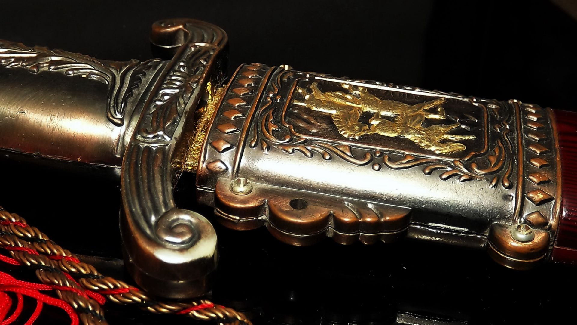 File:Dagger (12861980875).jpg