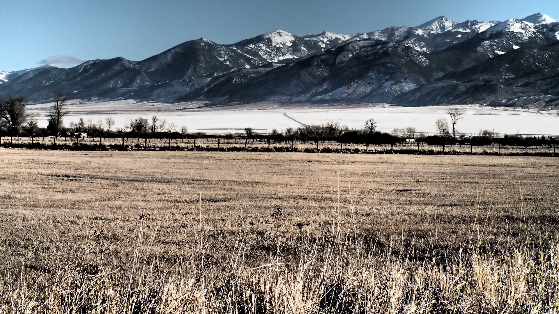 File:Tobacco Root Mountains from Twin Bridges January 2015 01.JPG