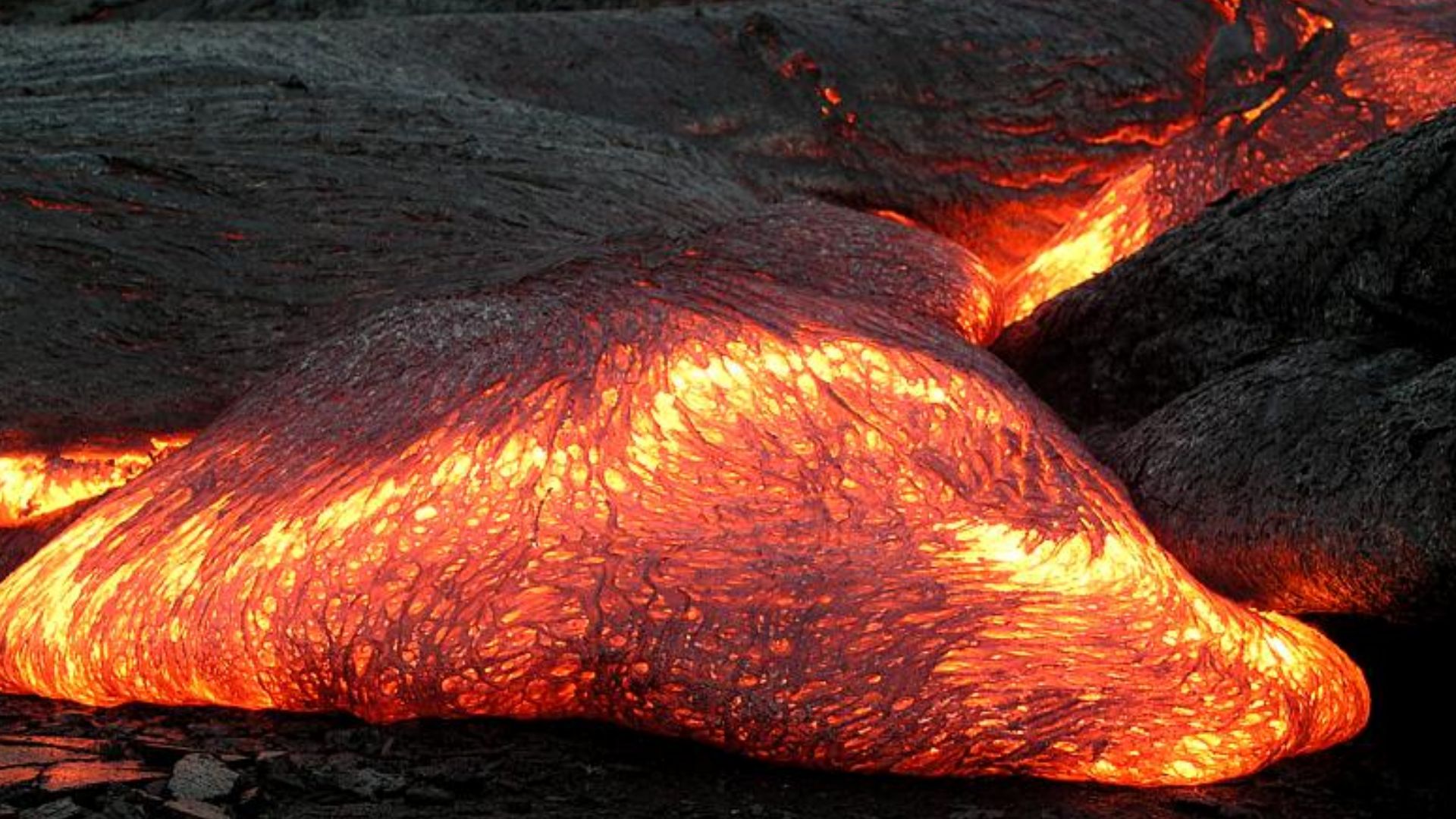 File:Pahoehoe toe.jpg