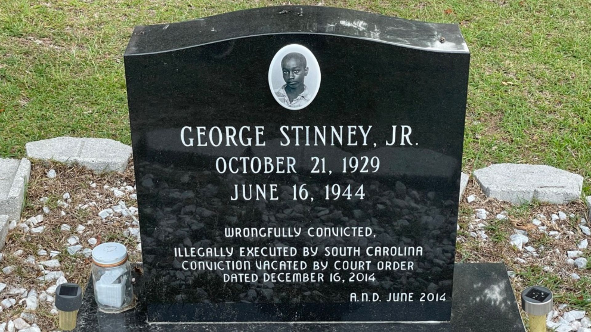 File:George Stinney Memorial.jpg