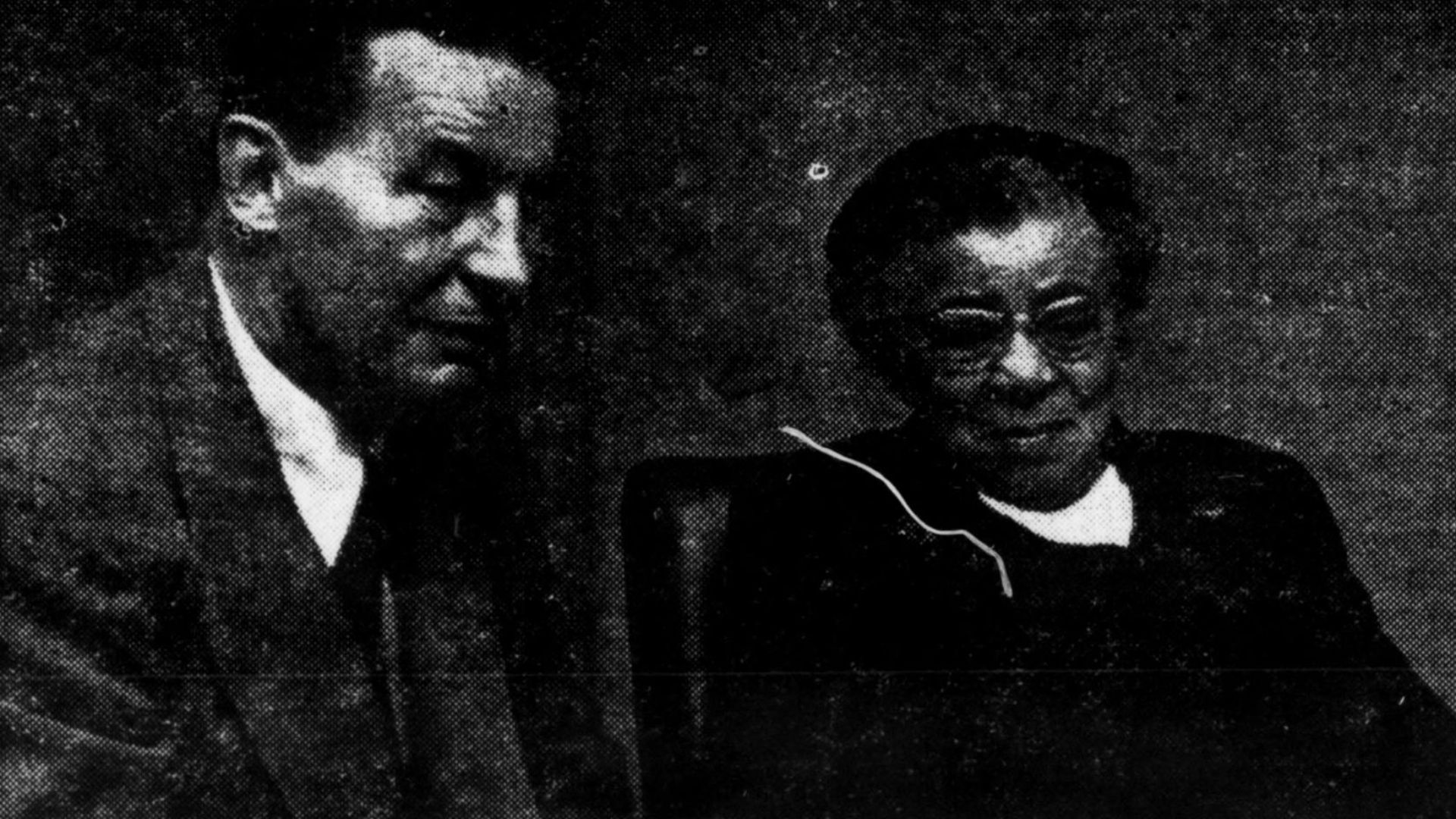 File:VINCENT HALLINAN & CHARLOTTA BASS Guardian photo by Bernard 1952.jpg