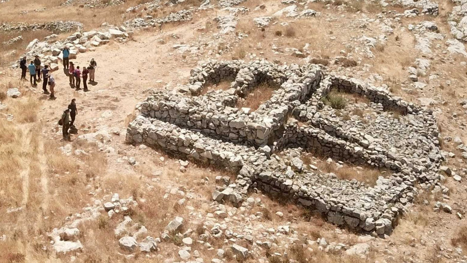 מזבח הר עיבל