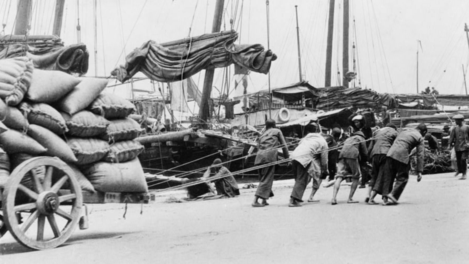 File:Dock workersHK pre1923.jpg