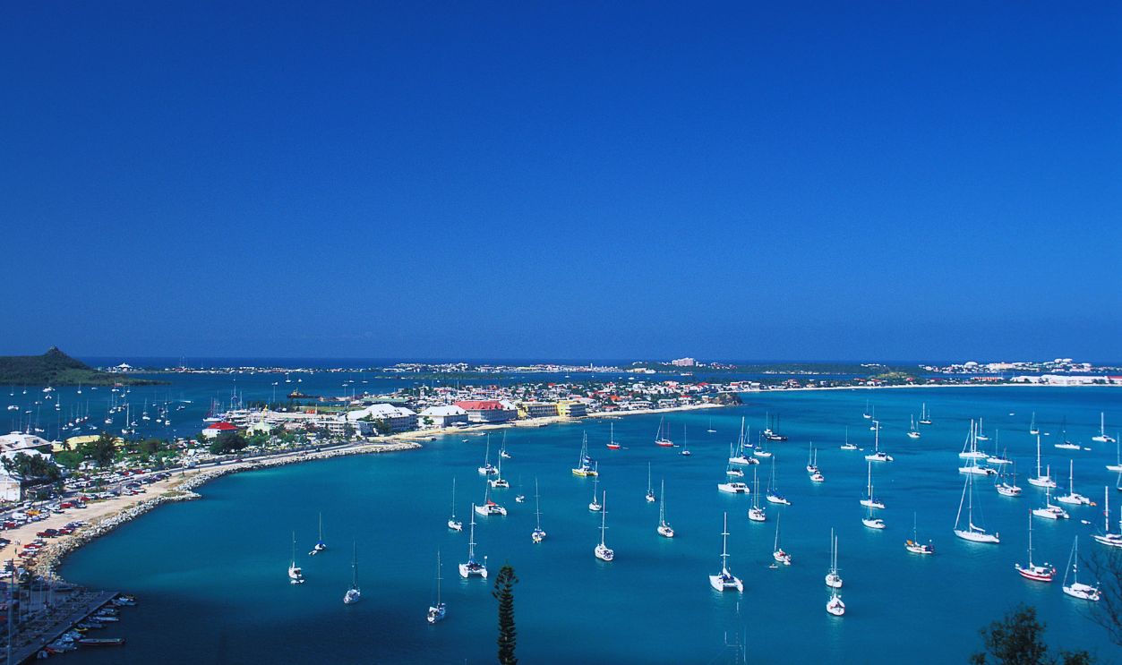 Gettyimages - 945264684, BAIE NETTLE, SAINT MARTIN, ANTILLES BAIE NETTLE, SAINT MARTIN, ANTILLES. 