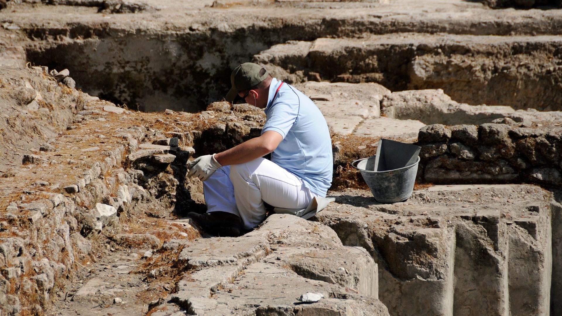 File:Archaeologist at Work (5734913492).jpg