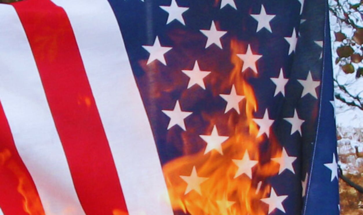USA Flag burning