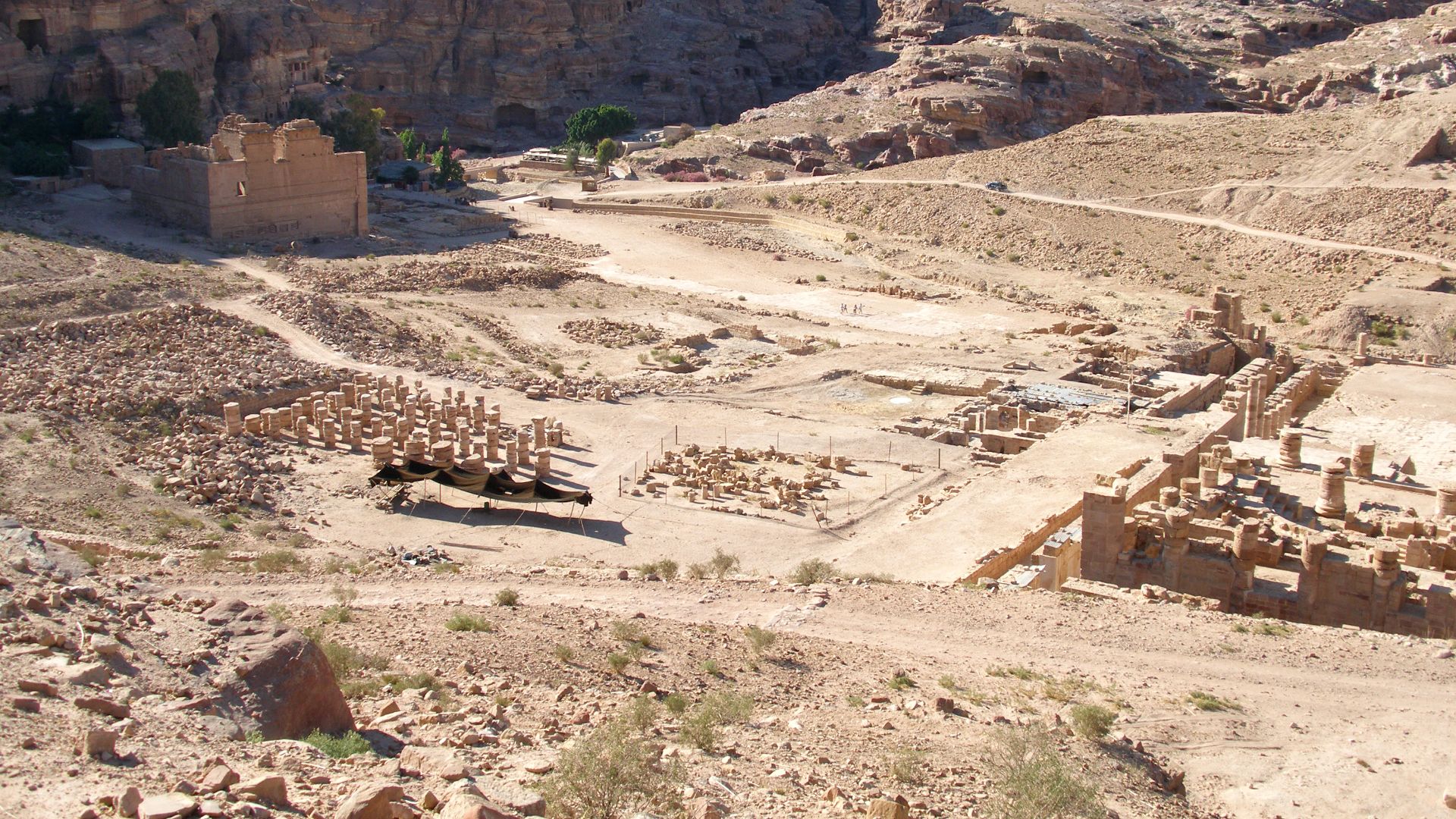 File:Petra, Jordan.jpg