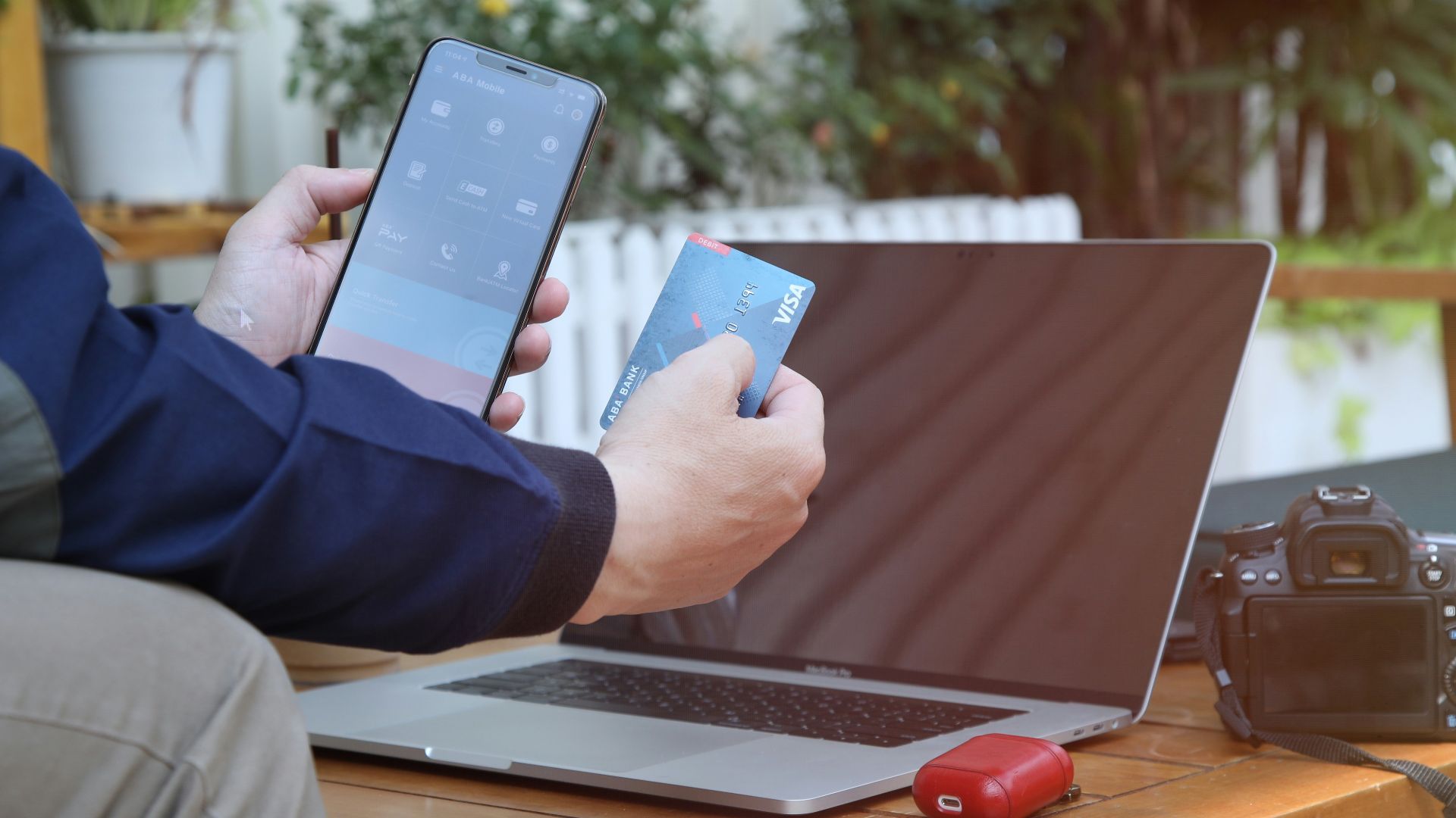 person holding black iphone 5