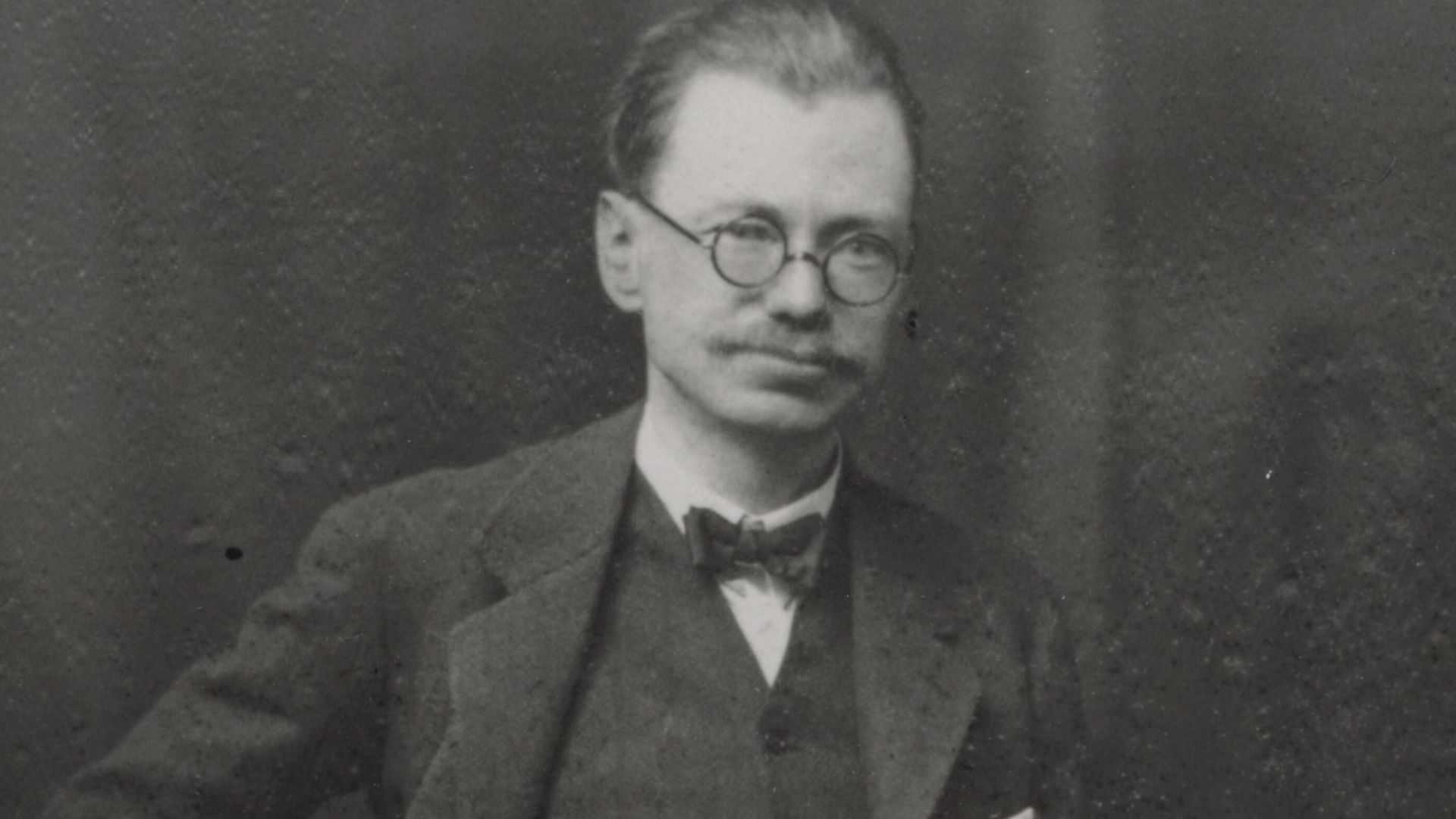 A photograph taken of the noted archaeologist and socialist V. Gordon Childe, circa 1930s.