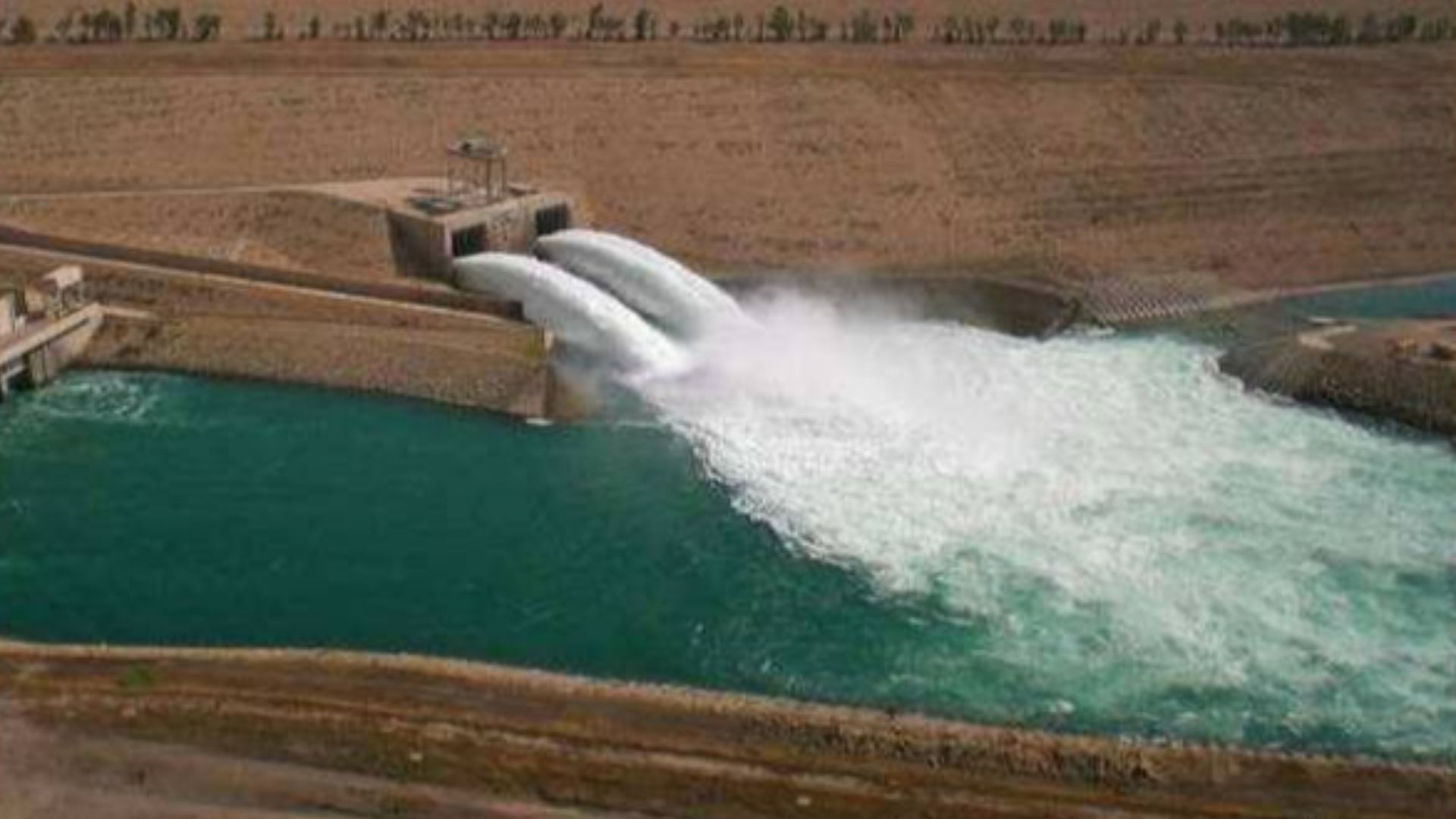 Bottom outlet of the Mosul dam, near the hydro power plant