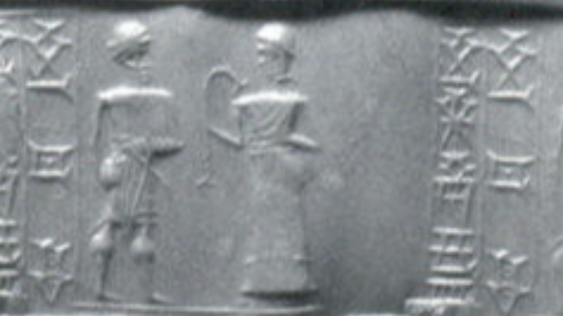 Mitanni; Cylinder seal; Stone-Cylinder Seals-Inscribed