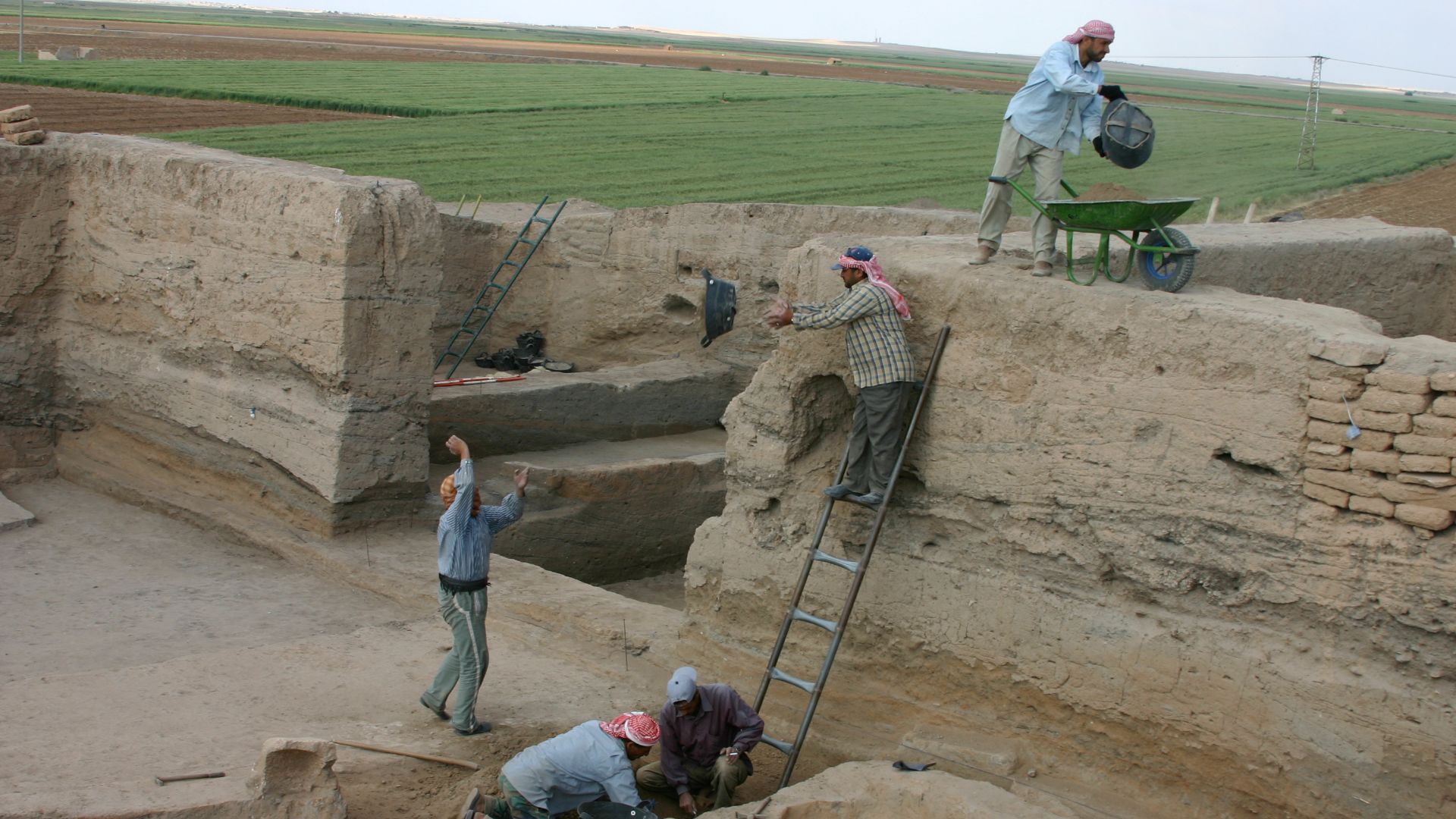 Excavations at Tell Sabi Abyad