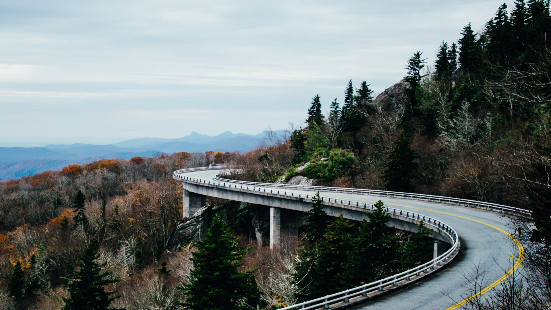 Blue Ridge Parkway, Linville, United States