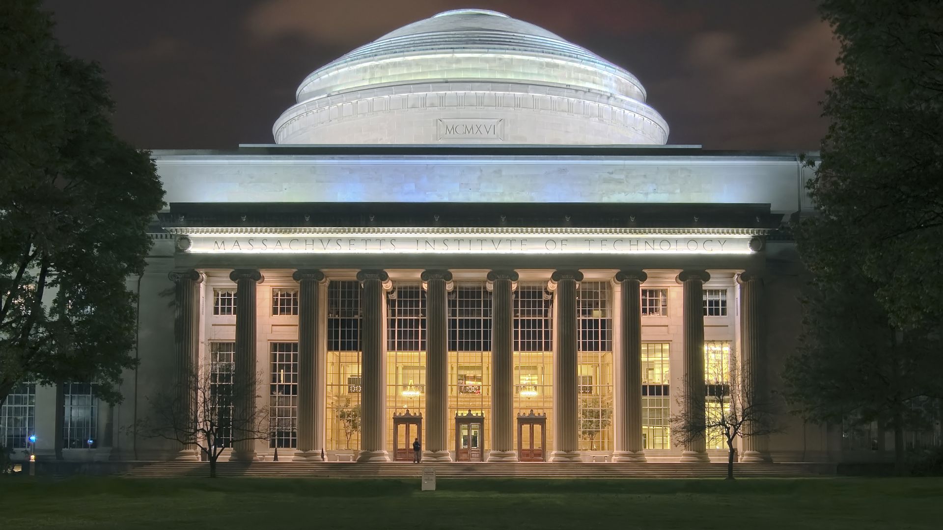 A HDR image of the dome at the MIT campus. This version edited by reducing exposure (to save the highlights), applying highlight recovery (to save highlights), some curves work, noise reduction and some cropping.