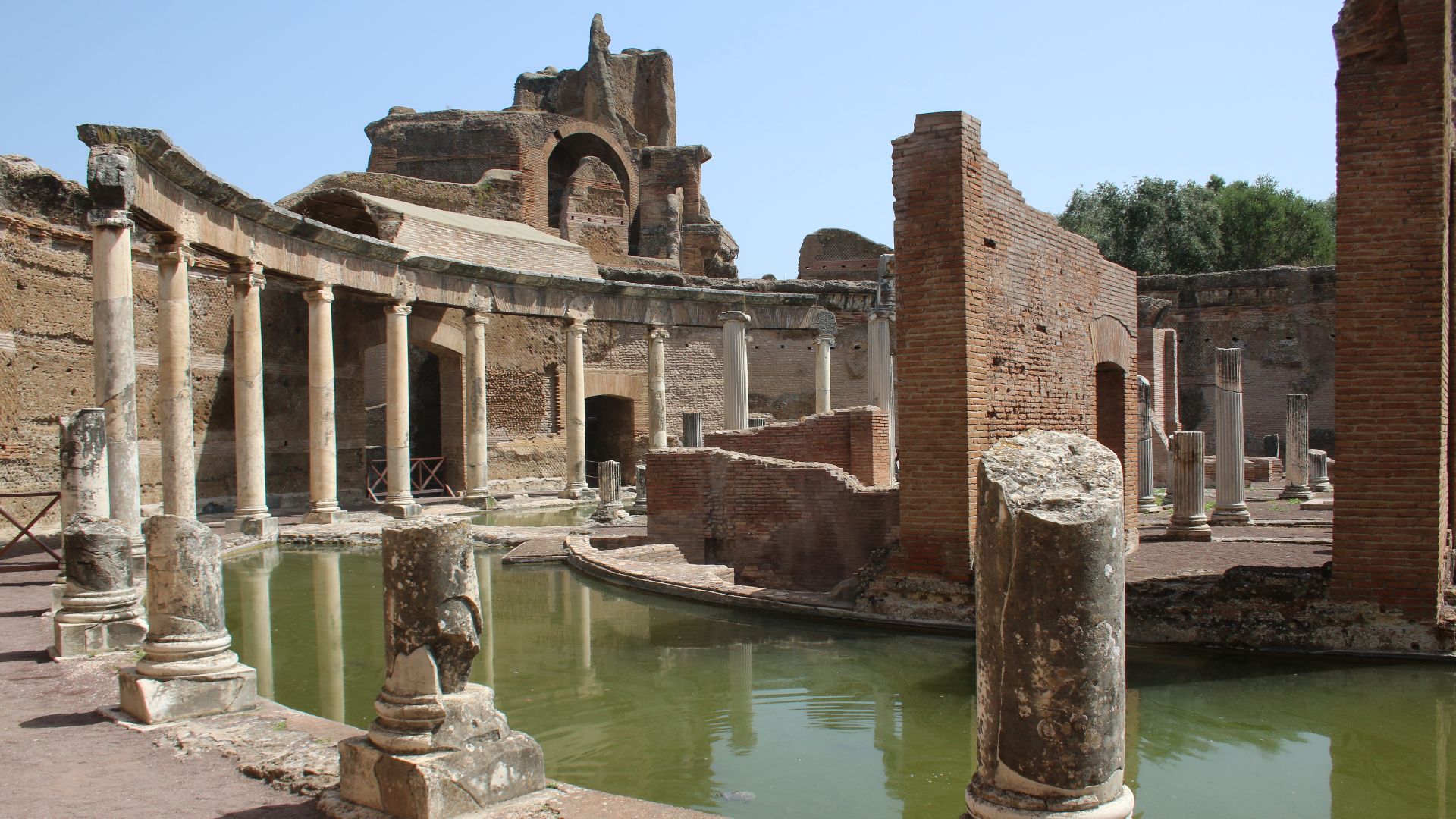 Villa Hadriana (Villa Adriana Tivoli)