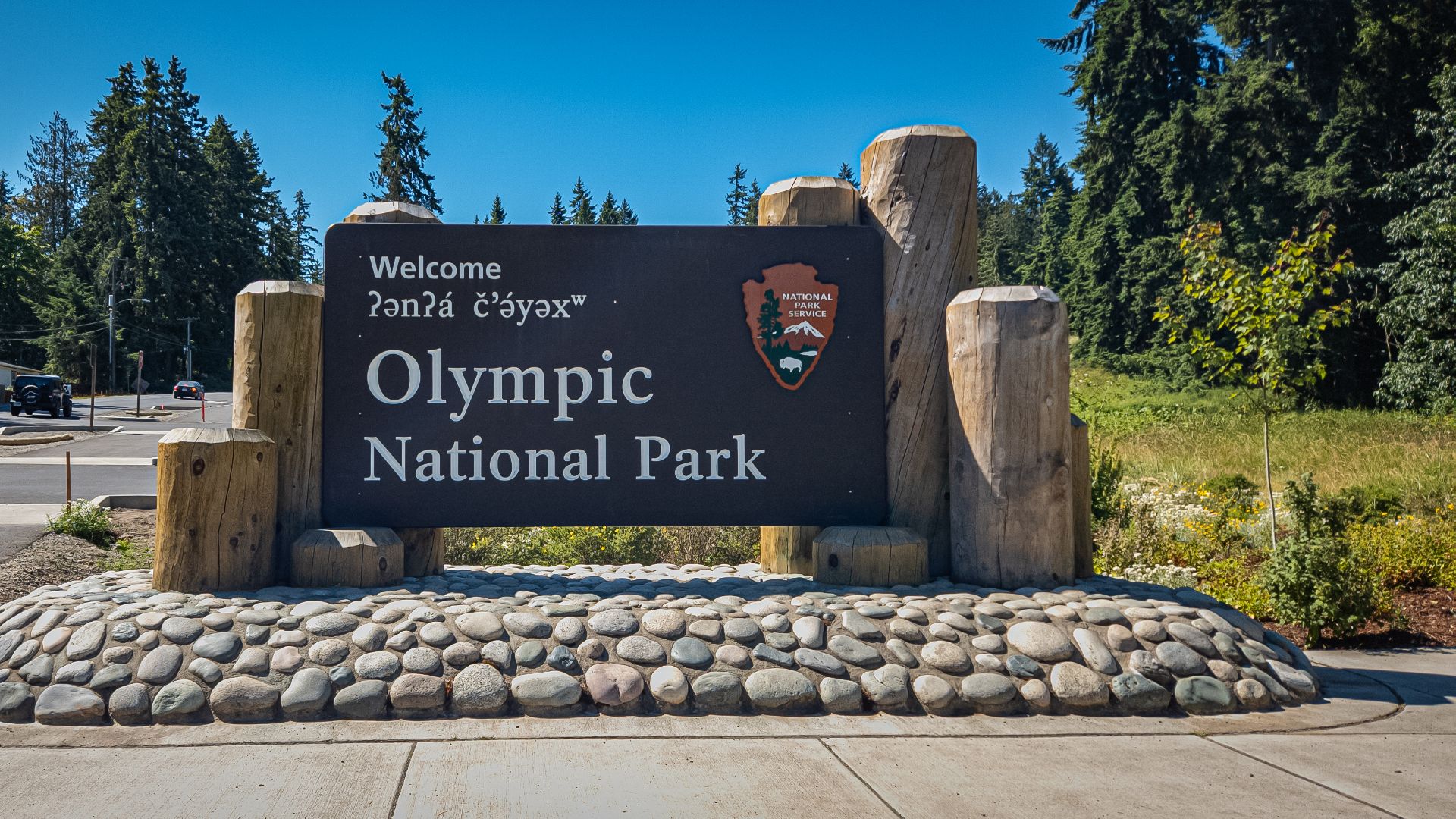 Welcome sign at Olympic National Park Visitor Center (Port Angeles, Washington, US), with