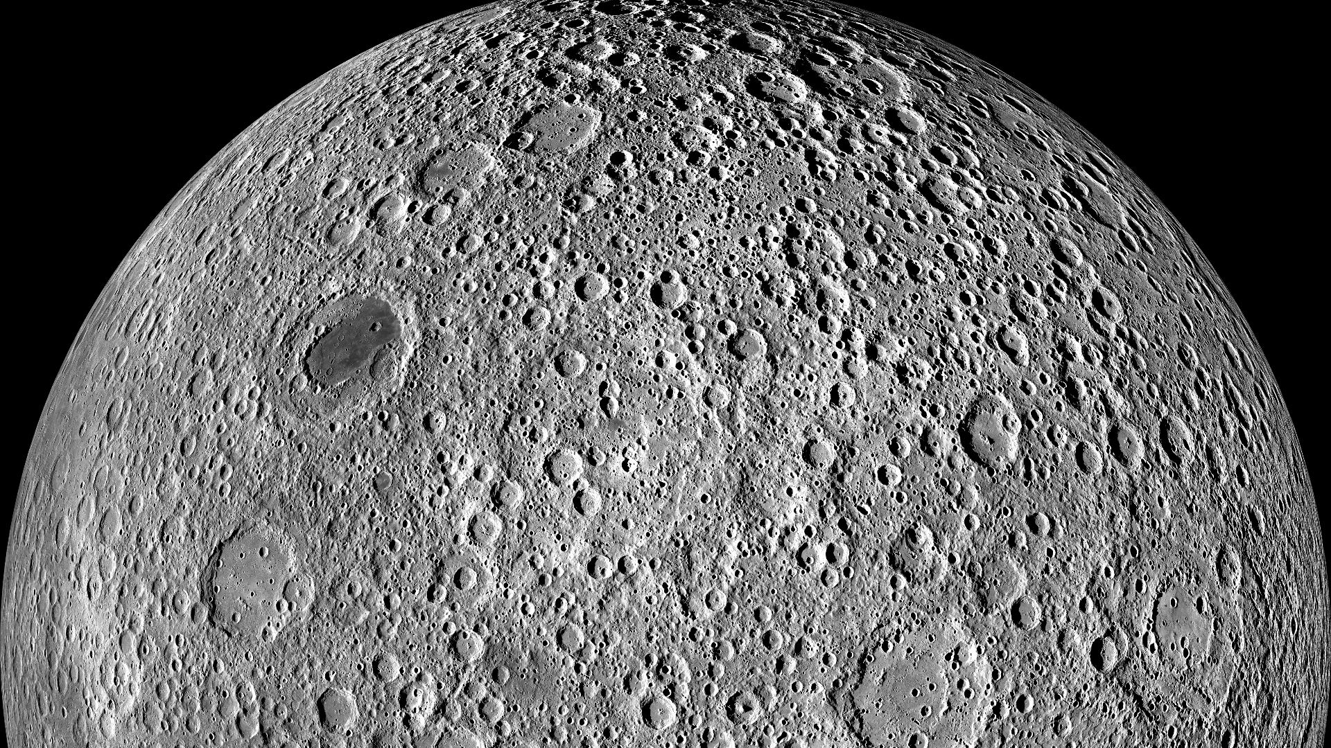 Moon farside: mosaic of images, made by Lunar Reconnaissance Orbiter (Wide Angle Camera). Centered on latitude 0.0, longitude 180. Brightness of the original image was increased.