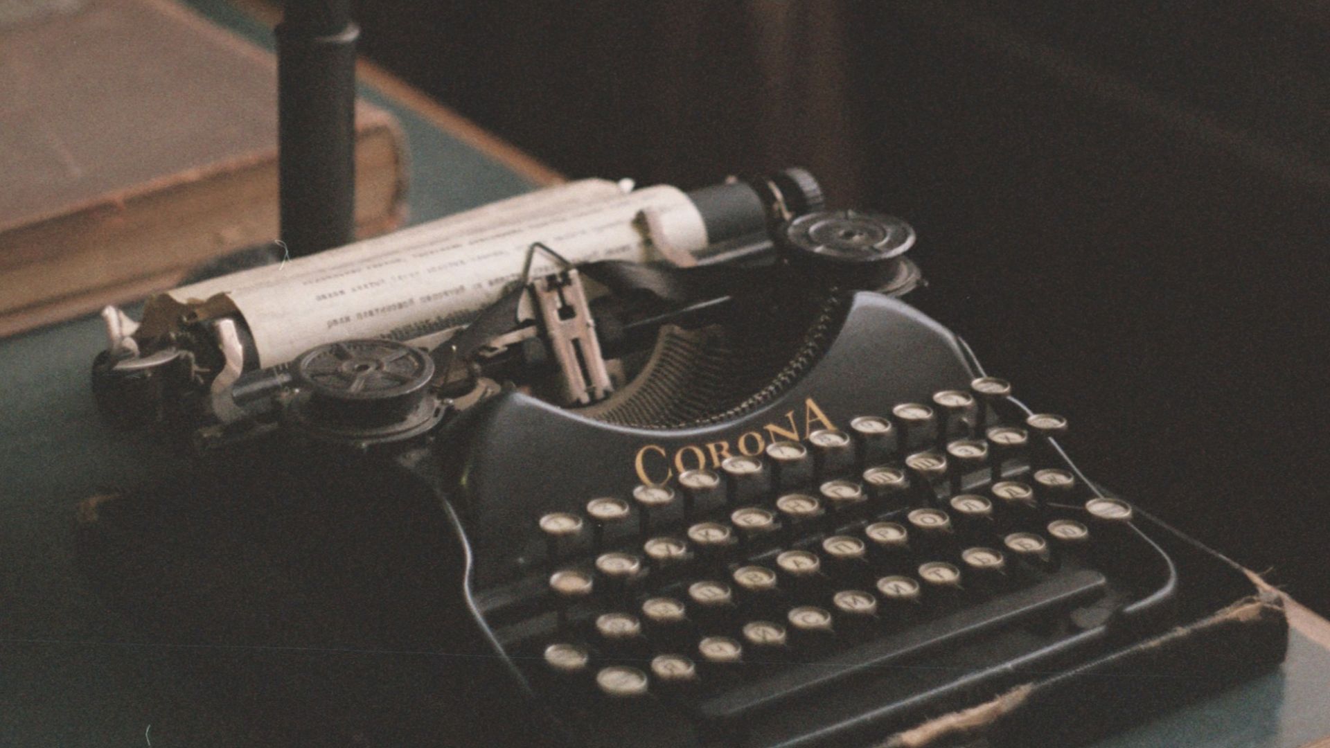 black typewriter