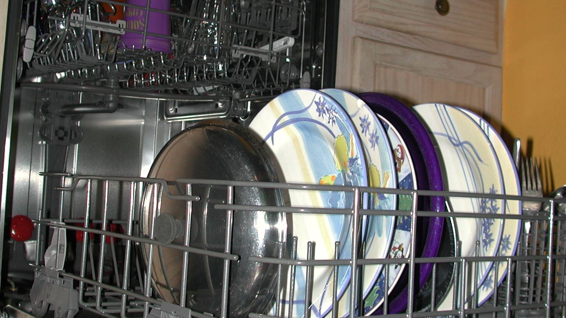We got a new dishwasher.