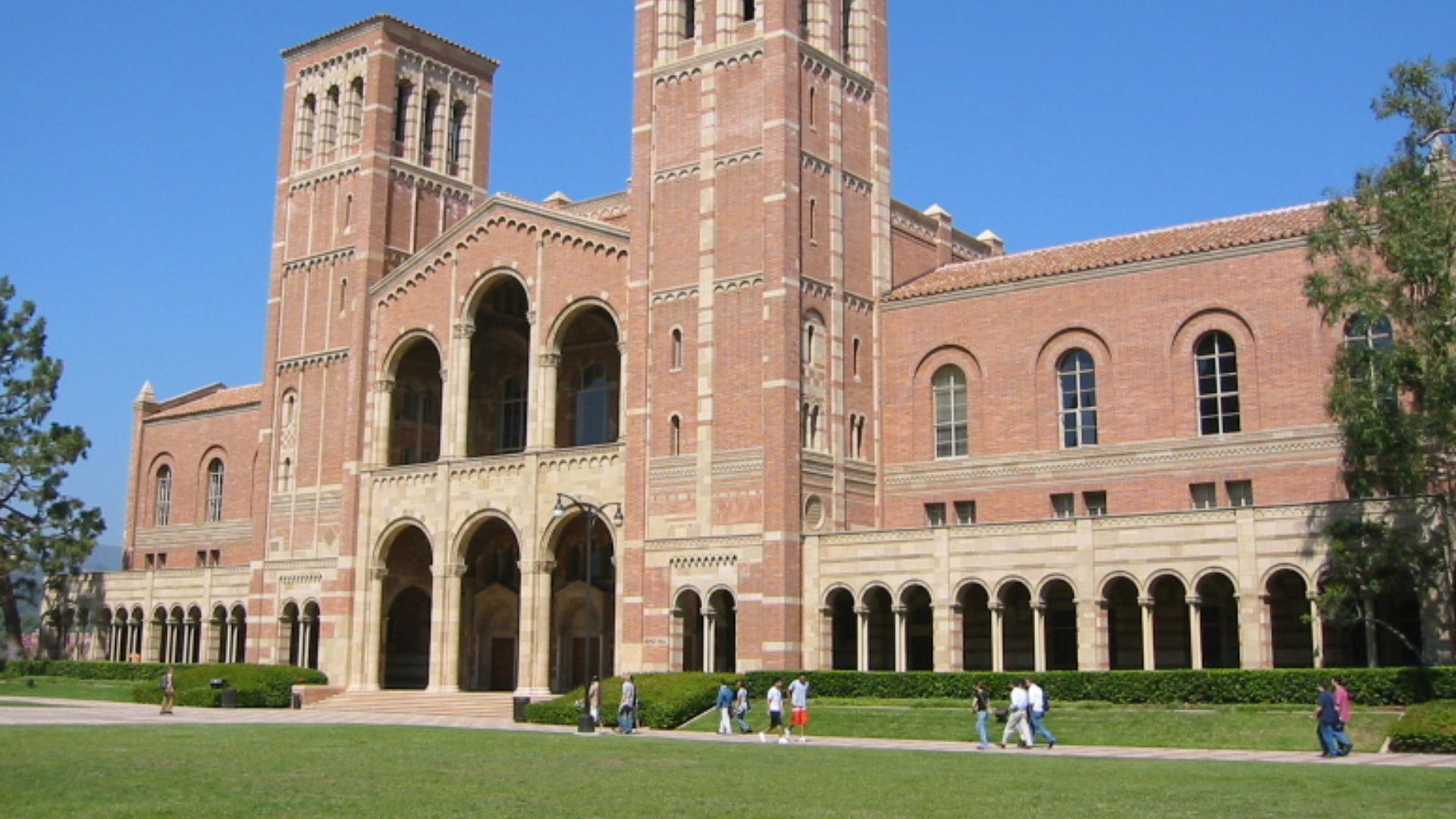 File:Royce Hall, University of California, Los Angeles (23-09-2003).jpg