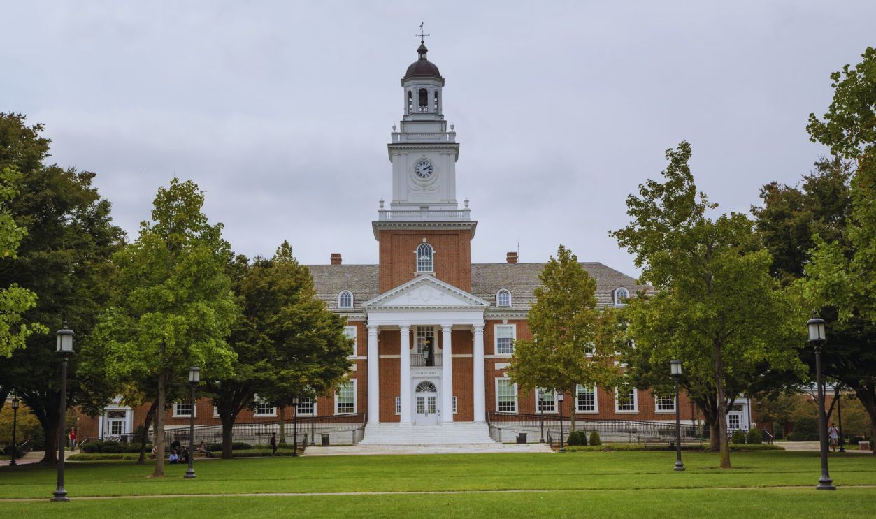 File:Exterior of Gilman Hall, on the Johns Hopkins University campus in Baltimore, Maryland LCCN2013646483.tif