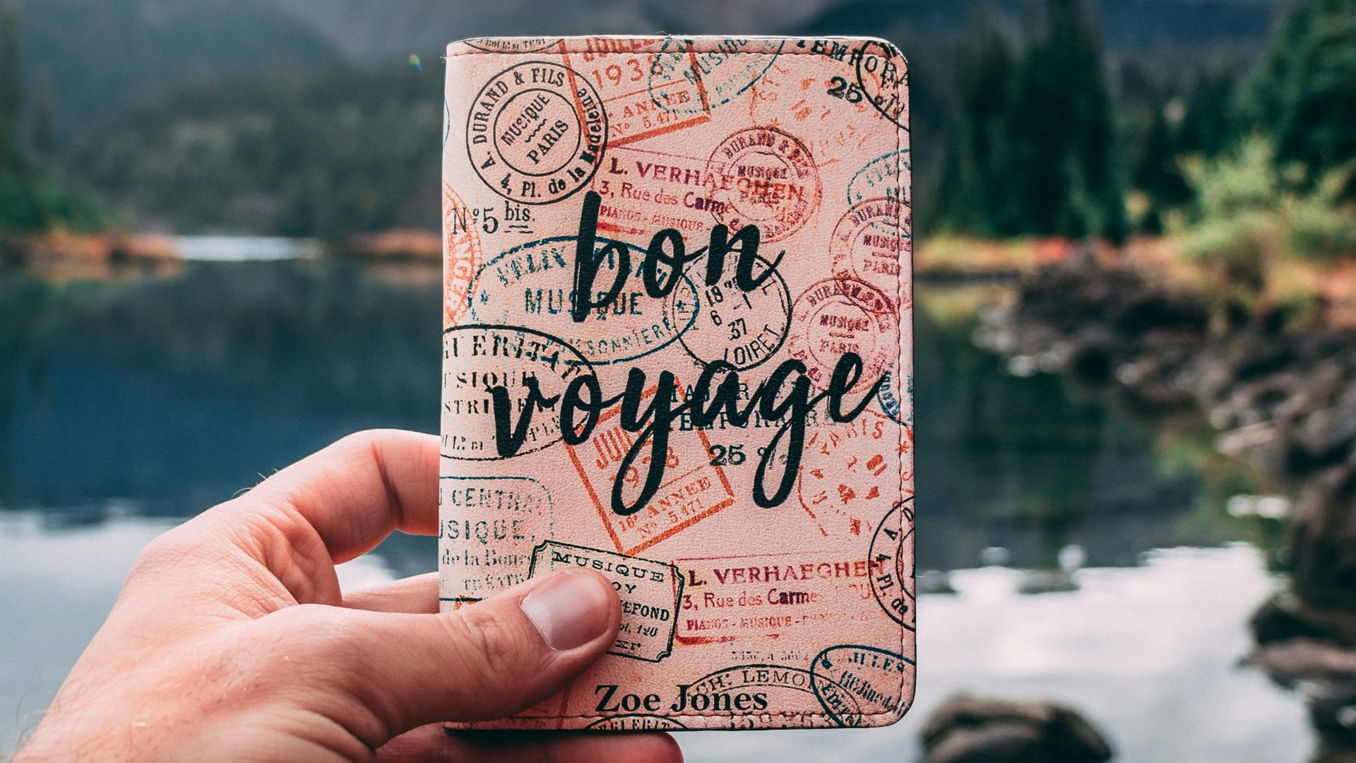 white Bon Voyage leather bi-fold wallet