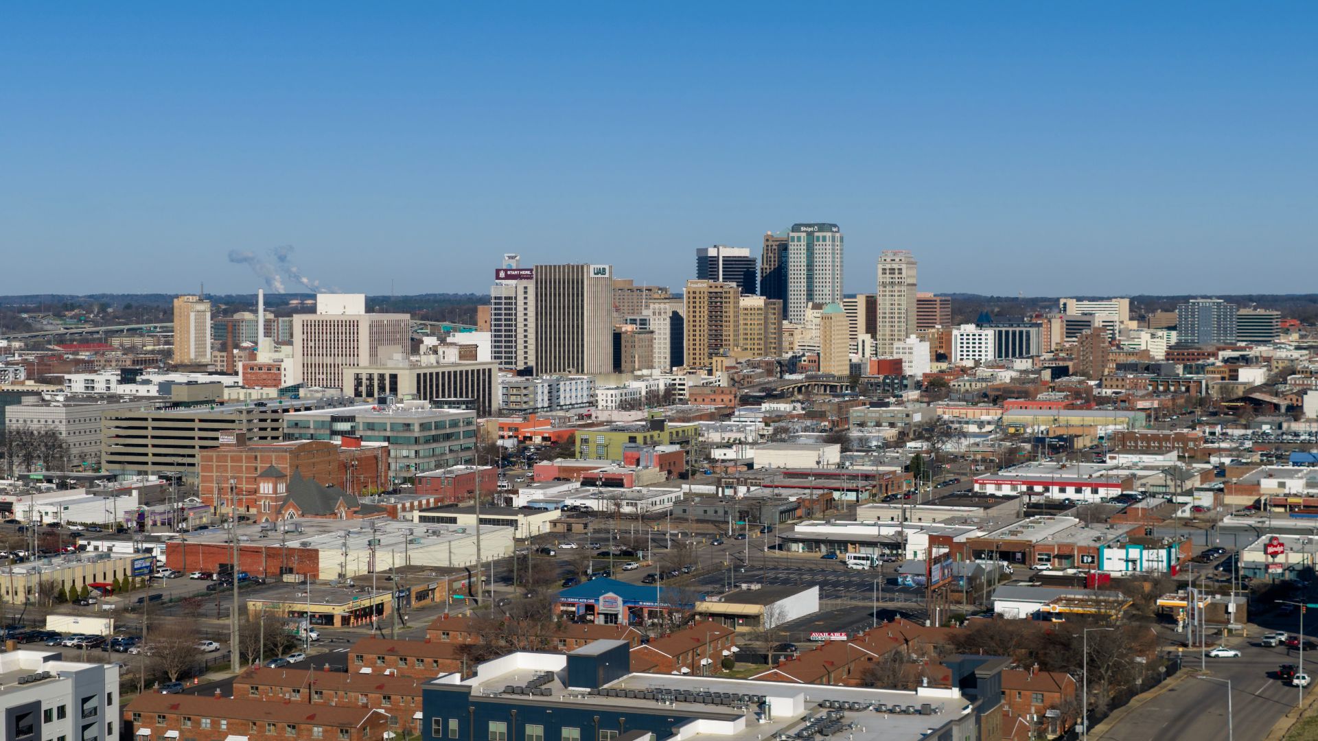 The skyline of Birmingham, Alabama, the 47th-most populous metro area in the US (1.19 million).