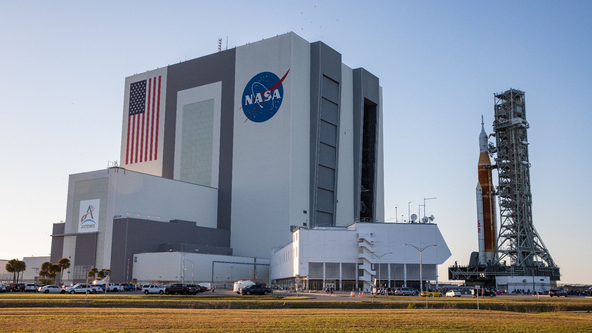 NASA’s Moon rocket is on the move at the agency’s Kennedy Space Center in Florida, rolling out of the Vehicle Assembly Building for a 4.2-mile journey to Launch Complex 39B on March 17, 2022. Carried atop the crawler-transporter 2, the Space Launch System (SLS) rocket and Orion spacecraft are venturing to the pad for a wet dress rehearsal ahead of the uncrewed Artemis I launch. The first in an increasingly complex set of missions, Artemis I will test SLS and Orion as an integrated system prior to crewed flights to the Moon. Through Artemis, NASA will land the first woman and the first person of color on the lunar surface, paving the way for a long-term lunar presence and serving as a steppingstone on the way to Mars.