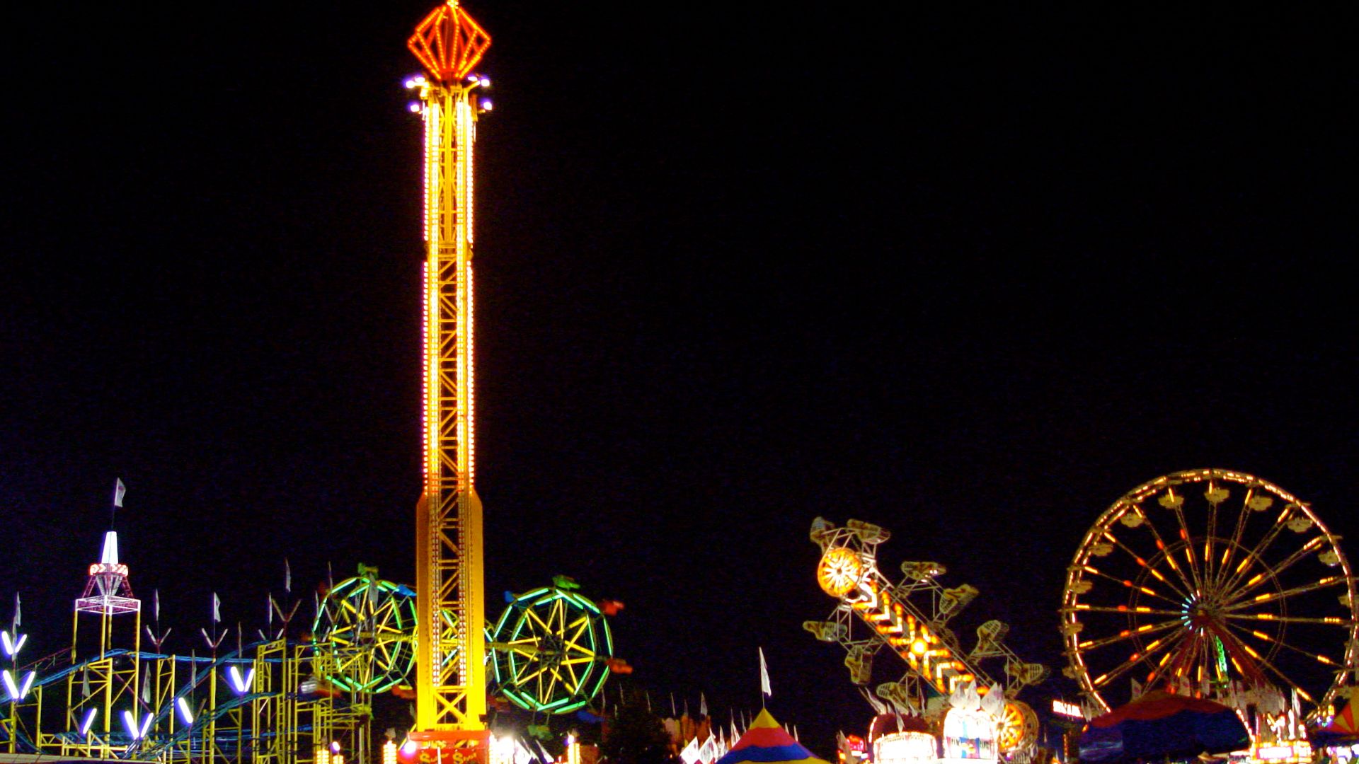 Rides on the midway, Minnesota State Fair, Falcon Heights, Minnesota