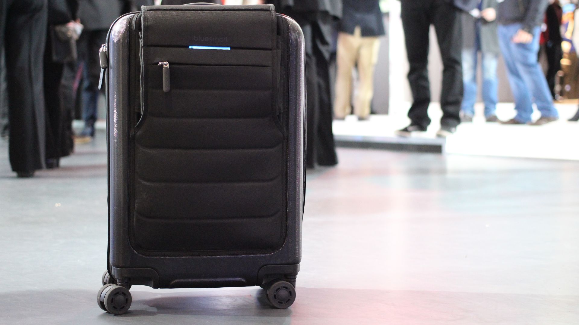 Bluesmart connected carry-on