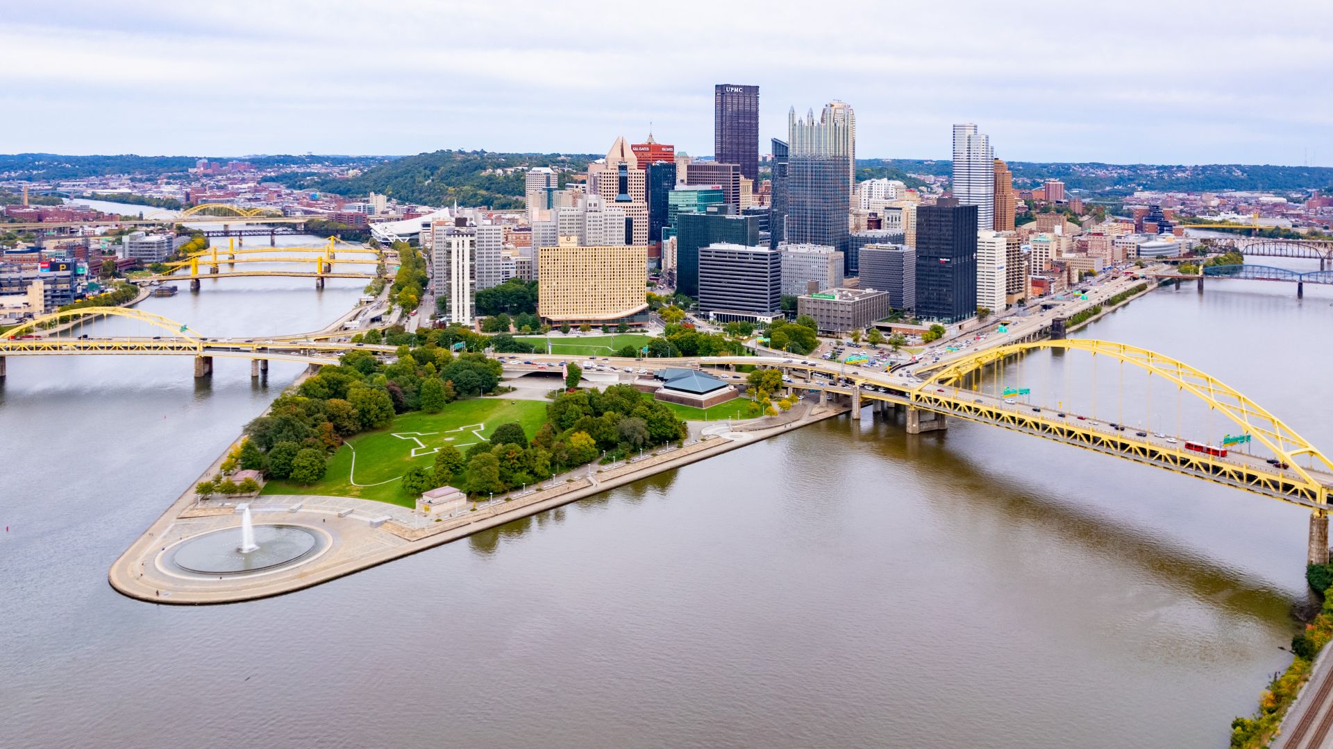Ariel view of Pittsburgh, Pennsylvania at Point State Park where the Ohio River begins.