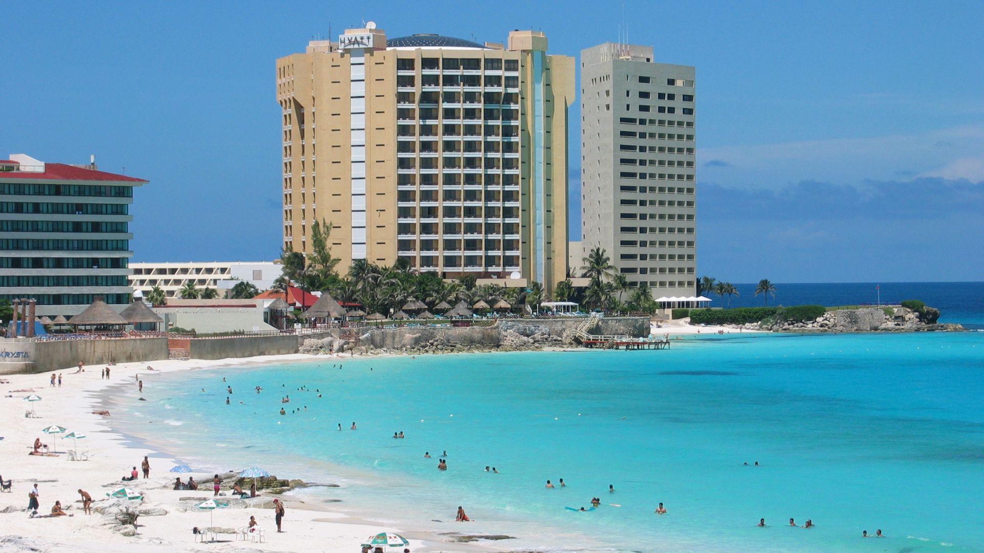 The beach in Cancún, México.